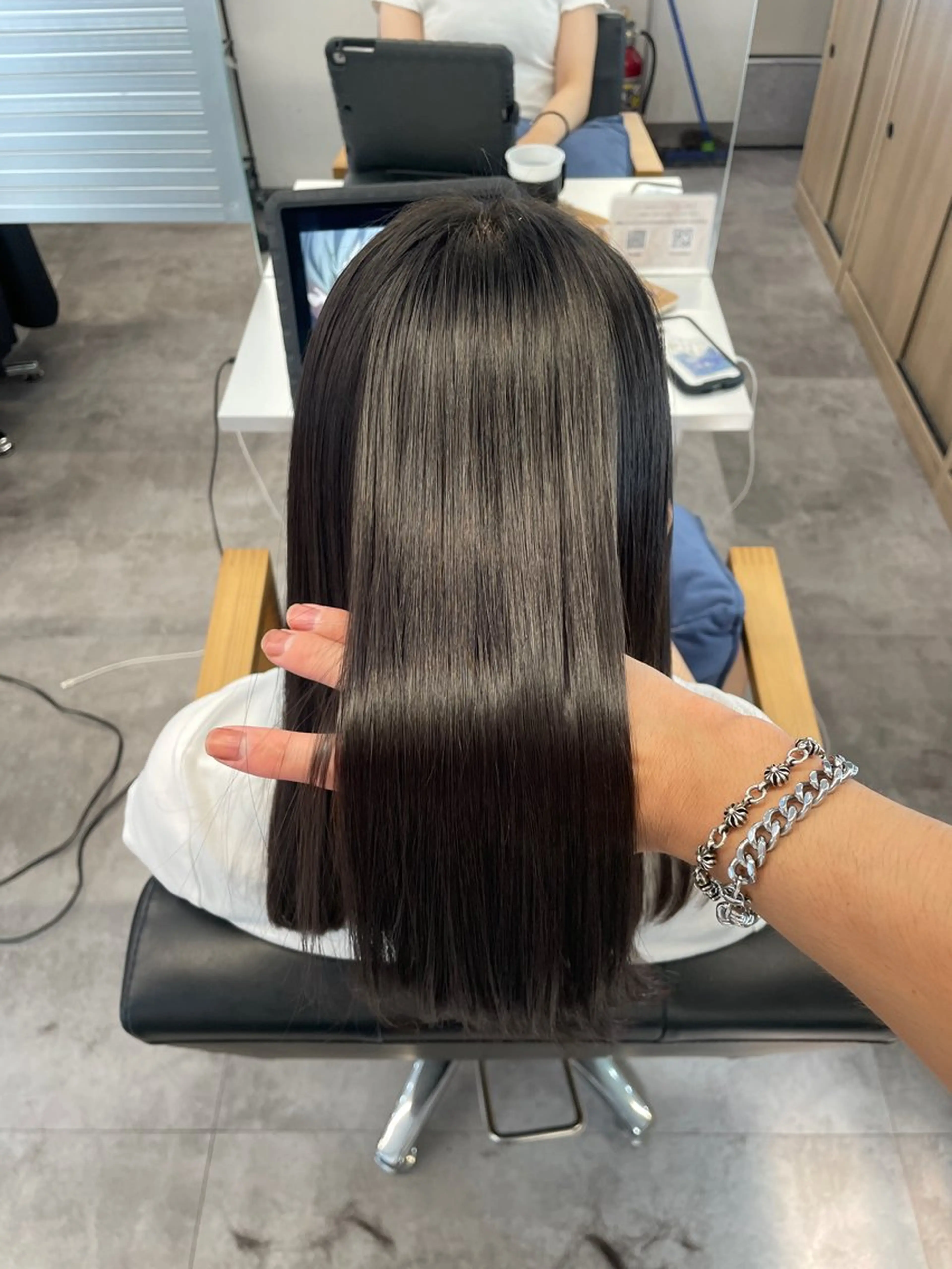 ロング カット ヘアカラー 縮毛矯正 king highlight&extensions梅田所属・髪質改善/似合わ せ/ダブルカラー盛田のヘアスタイル