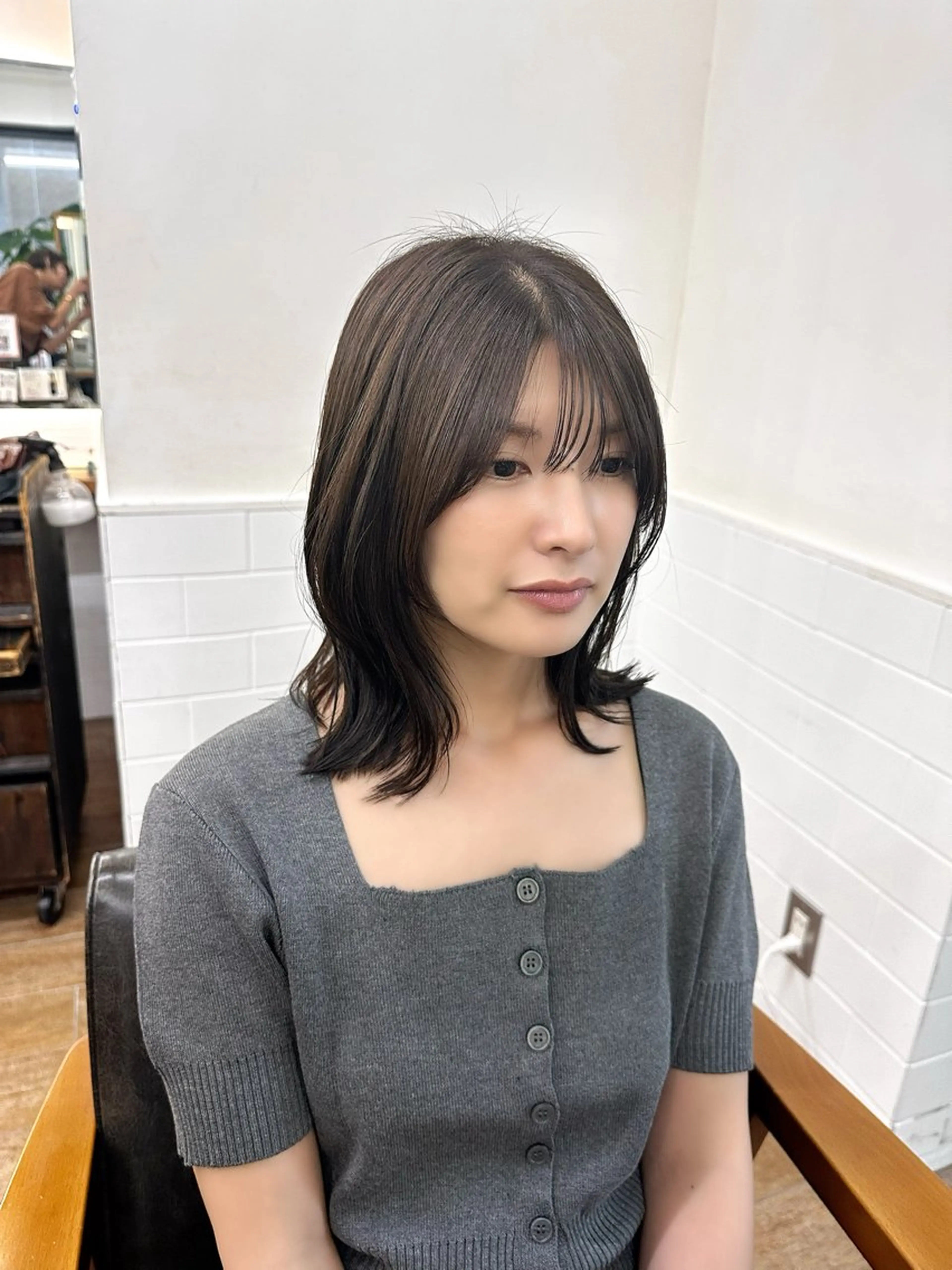 ミディアム カラー パーマ ヘアアレンジ メンズ キッズ カット ヘアカラー 縮毛矯正 小顔顔まわり/ レイヤーカット🌿のヘアスタイル