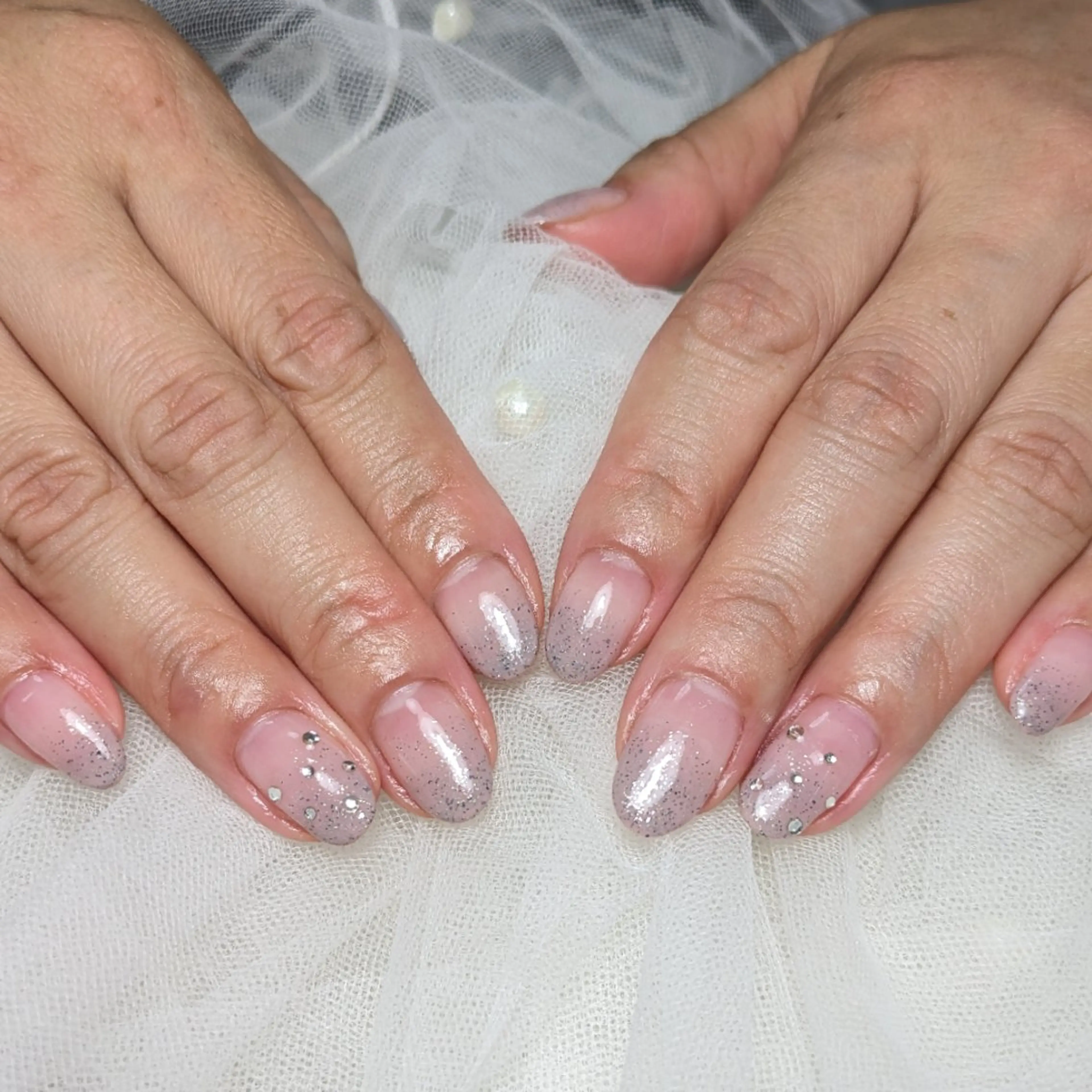 ネイル ストーンネイル ハンドネイル 門戸厄神プライベートサロンulunail所属・ulunail mikaのネイルデザイン