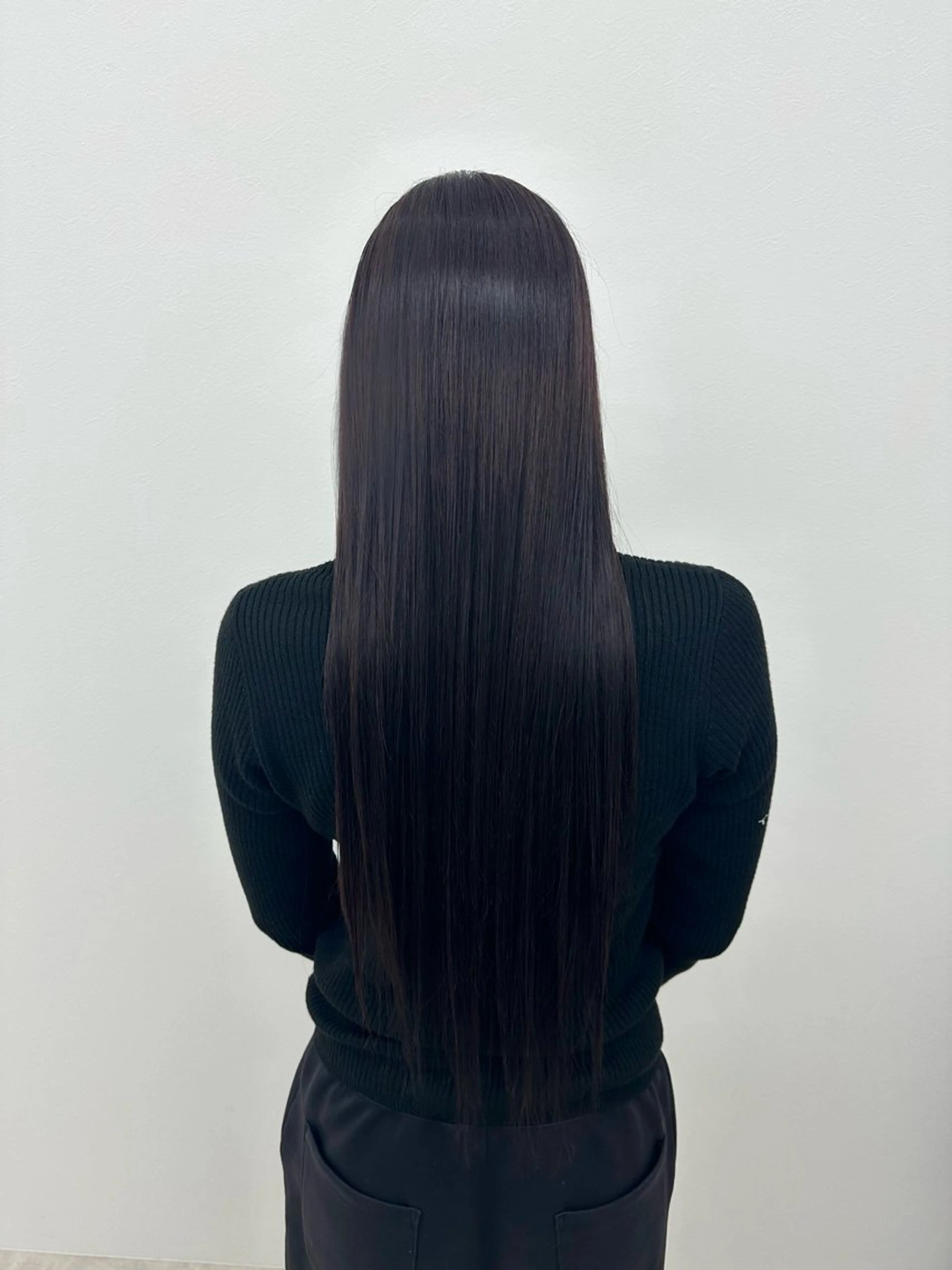 ロング カラー 相田 絢音のヘアスタイル