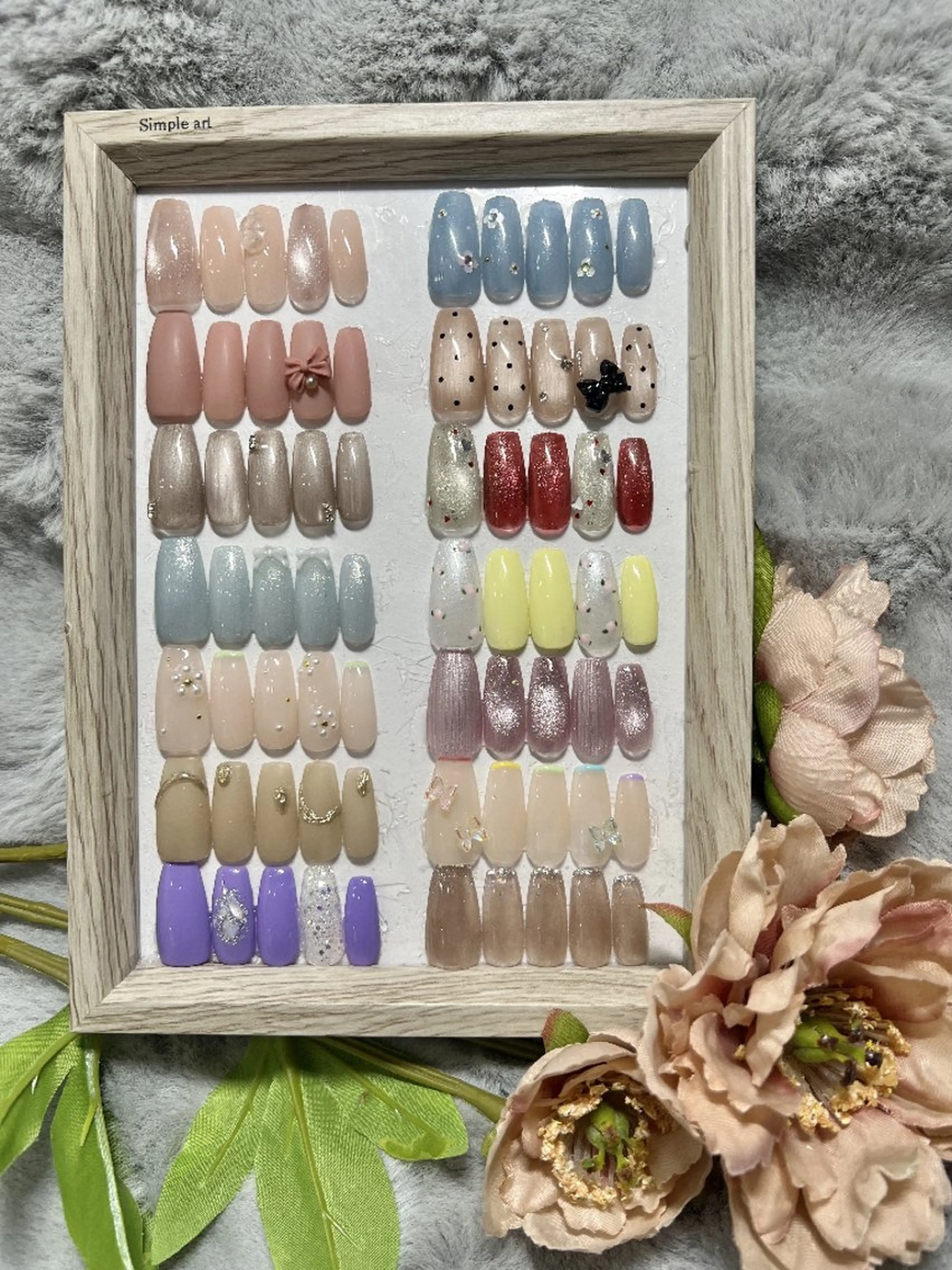 ネイル チークネイル フレンチネイル キラキラネイル 韓国ネイル マグネットネイル ハンドネイル BelireMaa Nail&eyeのネイルデザイン