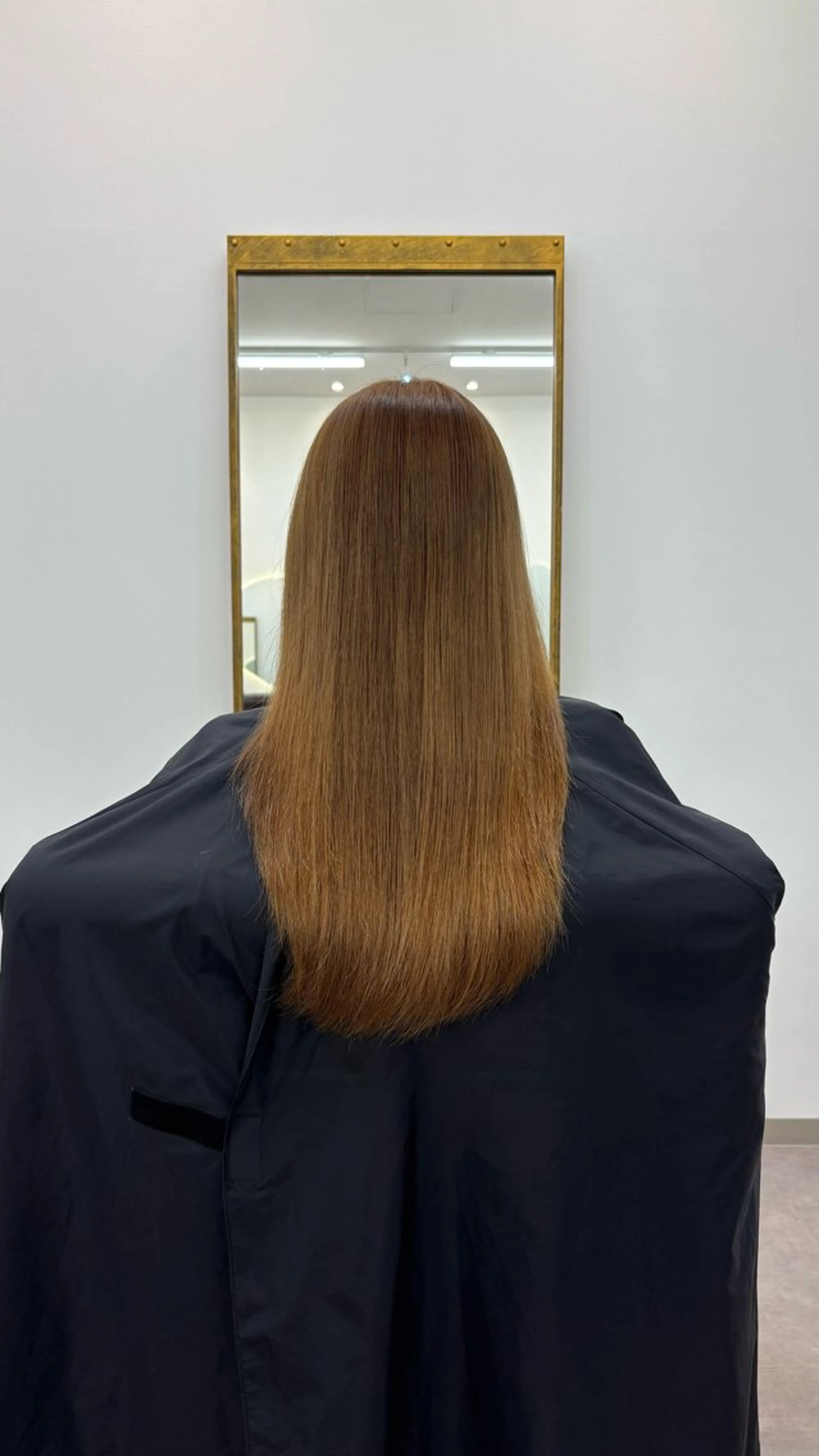 ロング ヘアカラー sakura / quailaのヘアスタイル