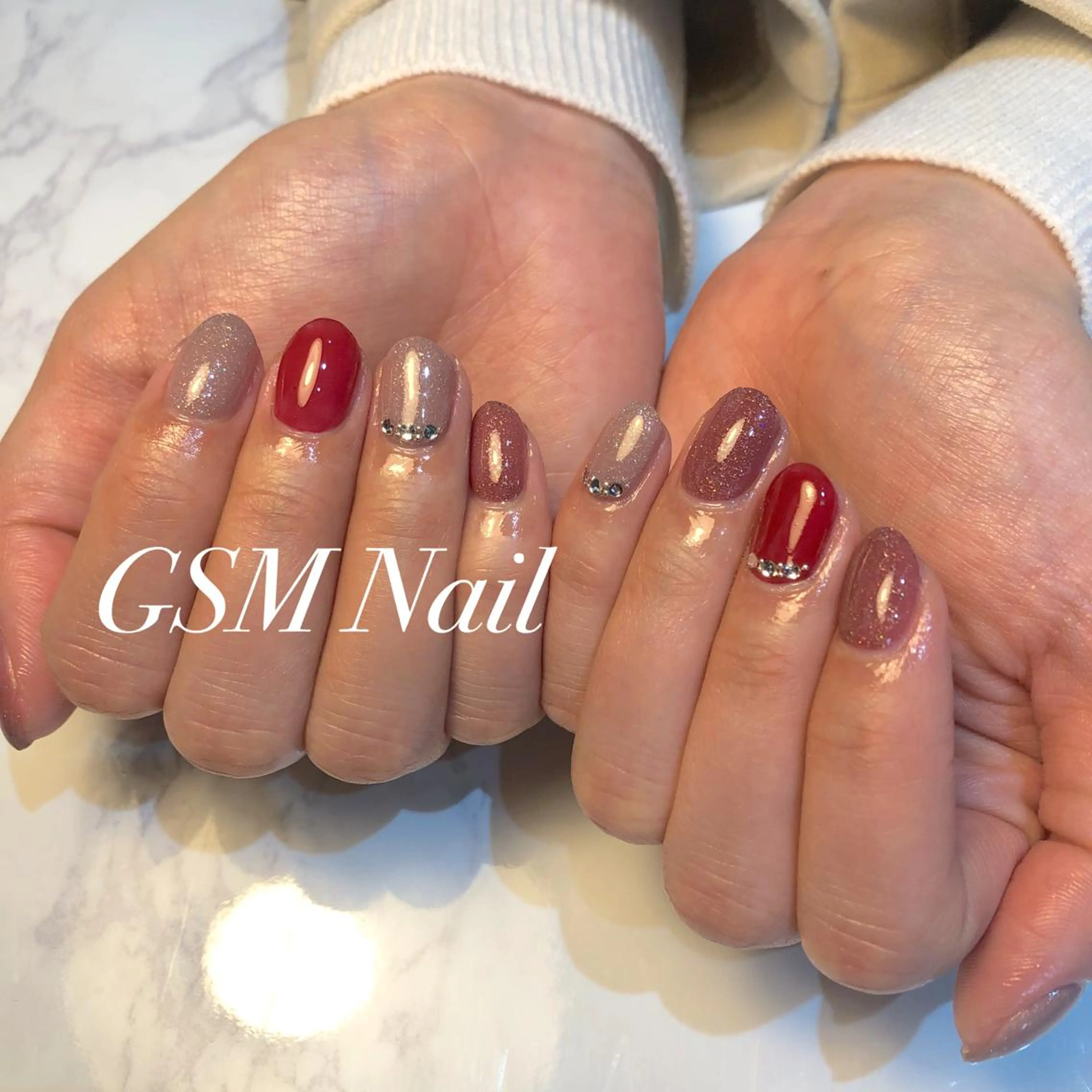 ネイル シンプルネイル ハンドネイル nail salon GSMのネイルデザイン