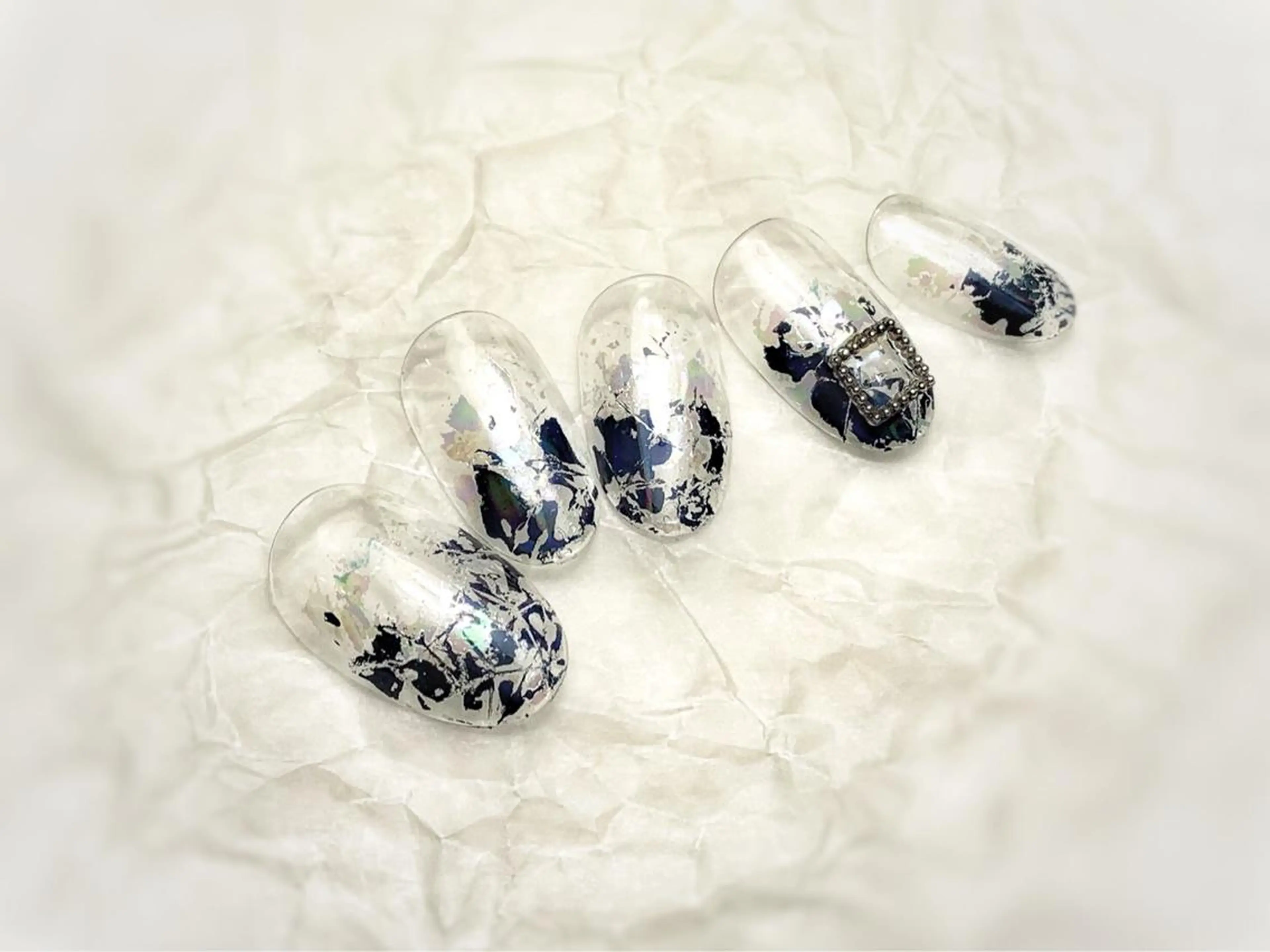 ネイル Salute本店 🦋仲原里佳のネイルデザイン