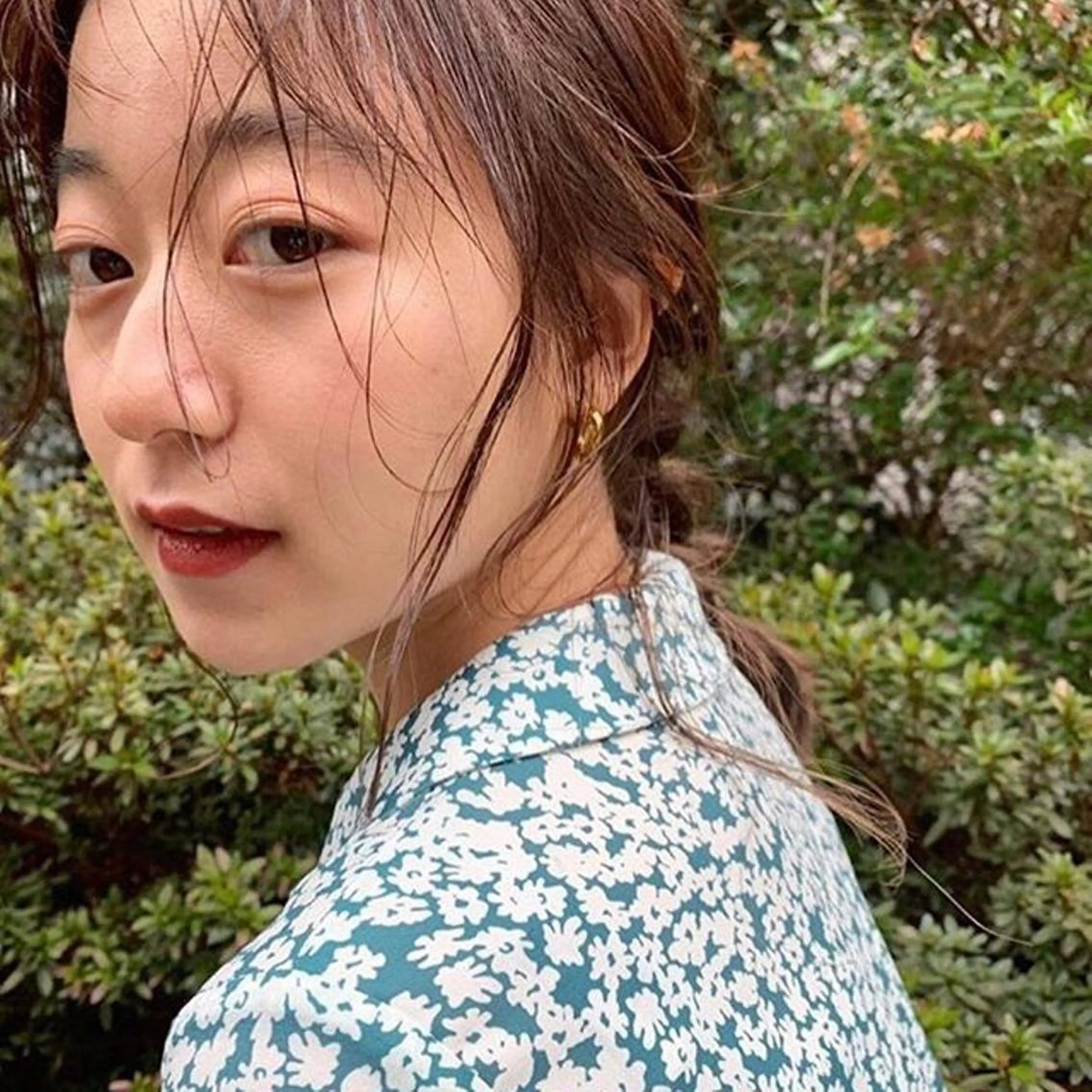 ロング カット ヘアカラー O/ODER (official)のヘアスタイル