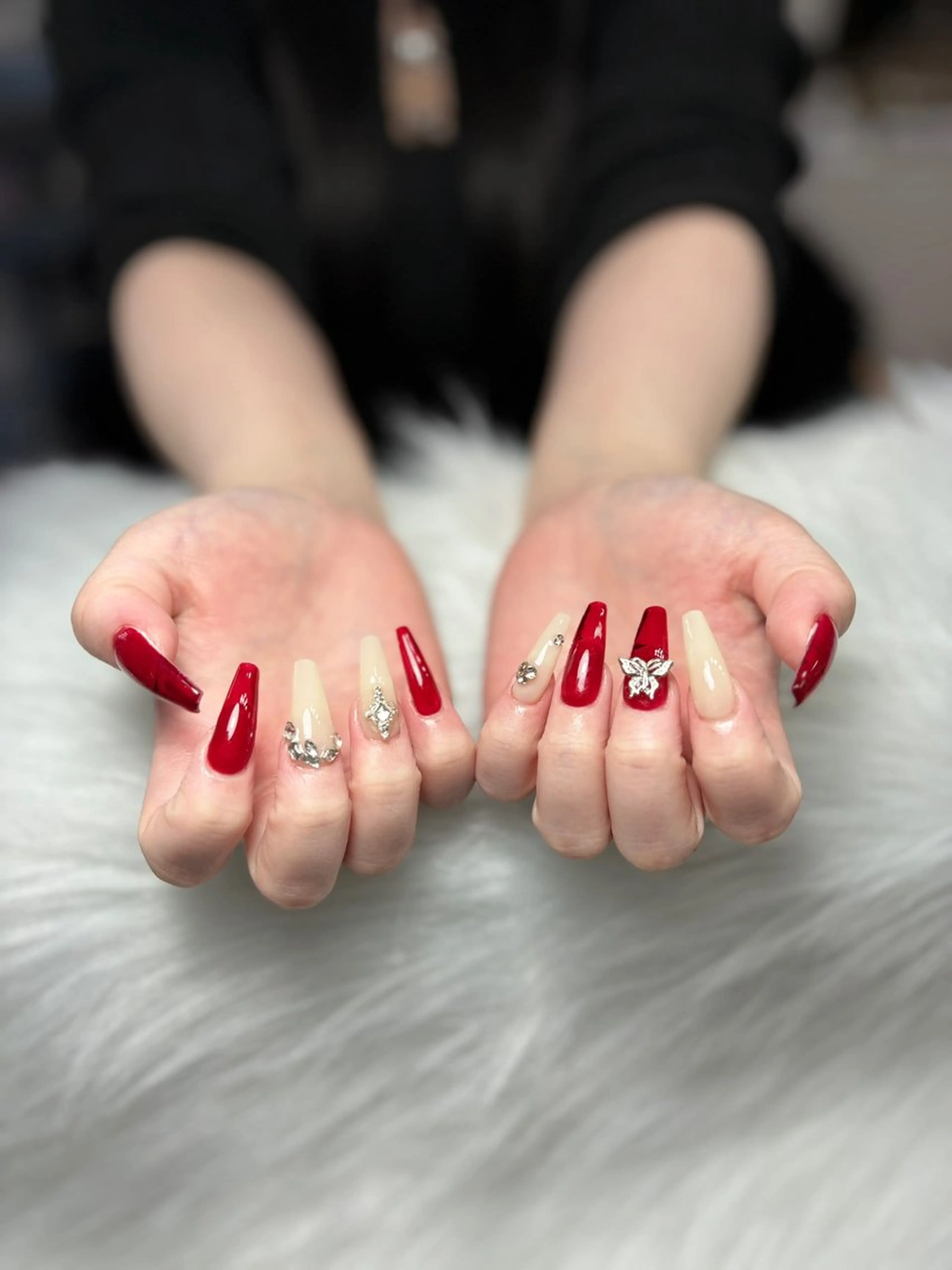 ネイル アートネイル 長さ出し ジェルネイル マグネットネイル ニュアンスネイル なな_ CloudyChanのネイルデザイン