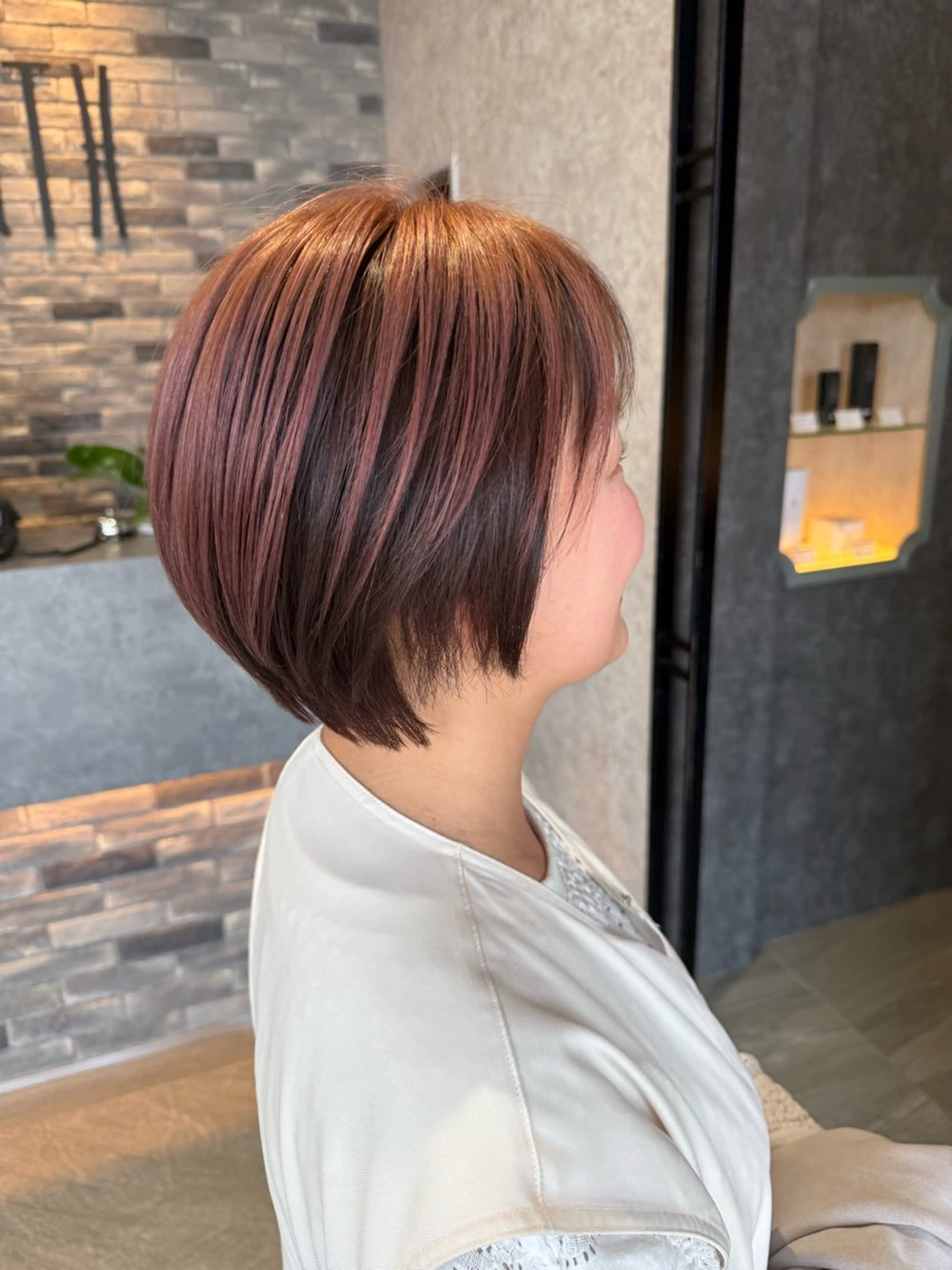 ショート カラー ピンクカラー 【earth】オガタ 🫧髪質改善縮毛🫧のヘアスタイル