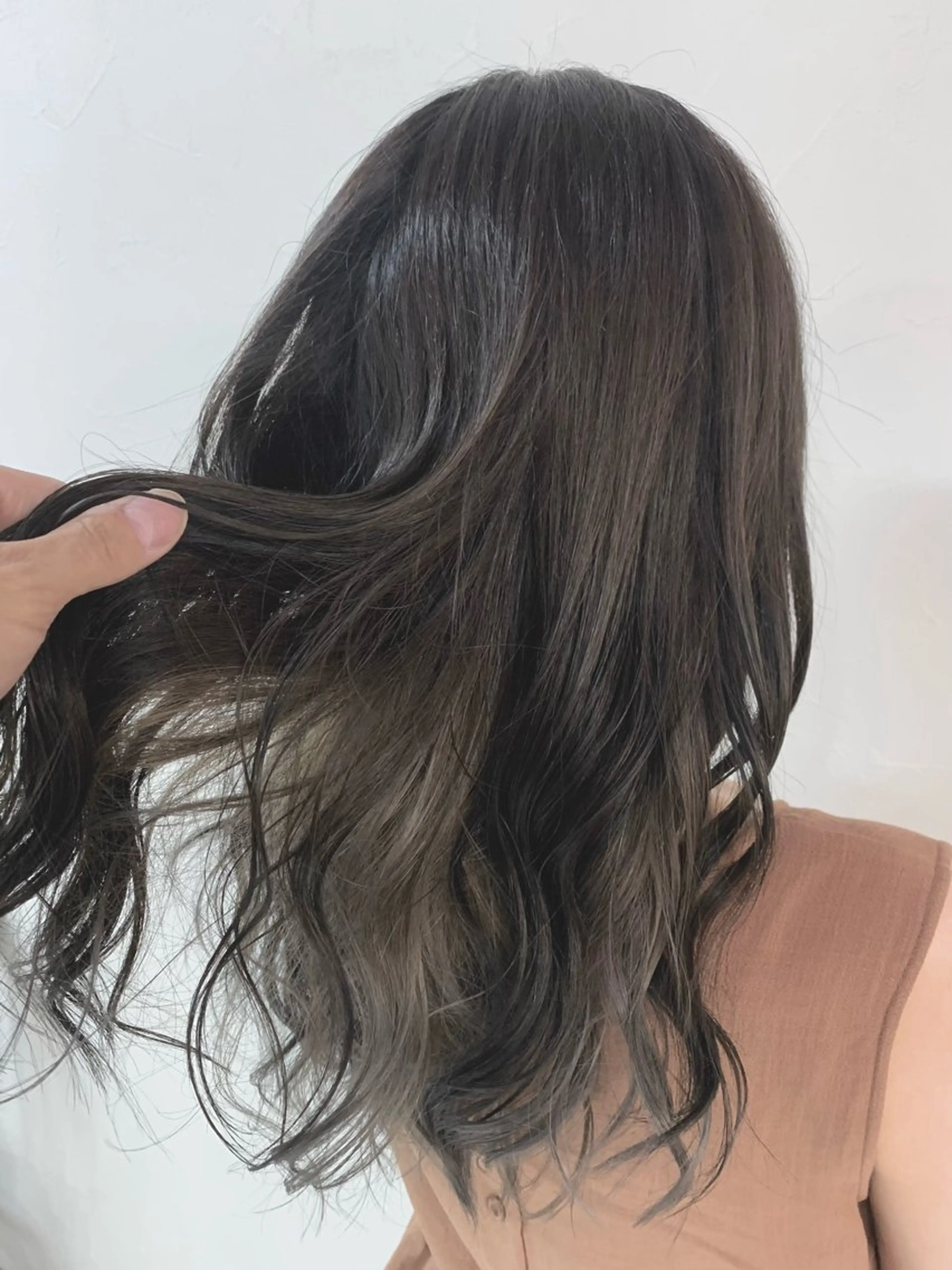 ロング カラー 神野 洸都のヘアスタイル