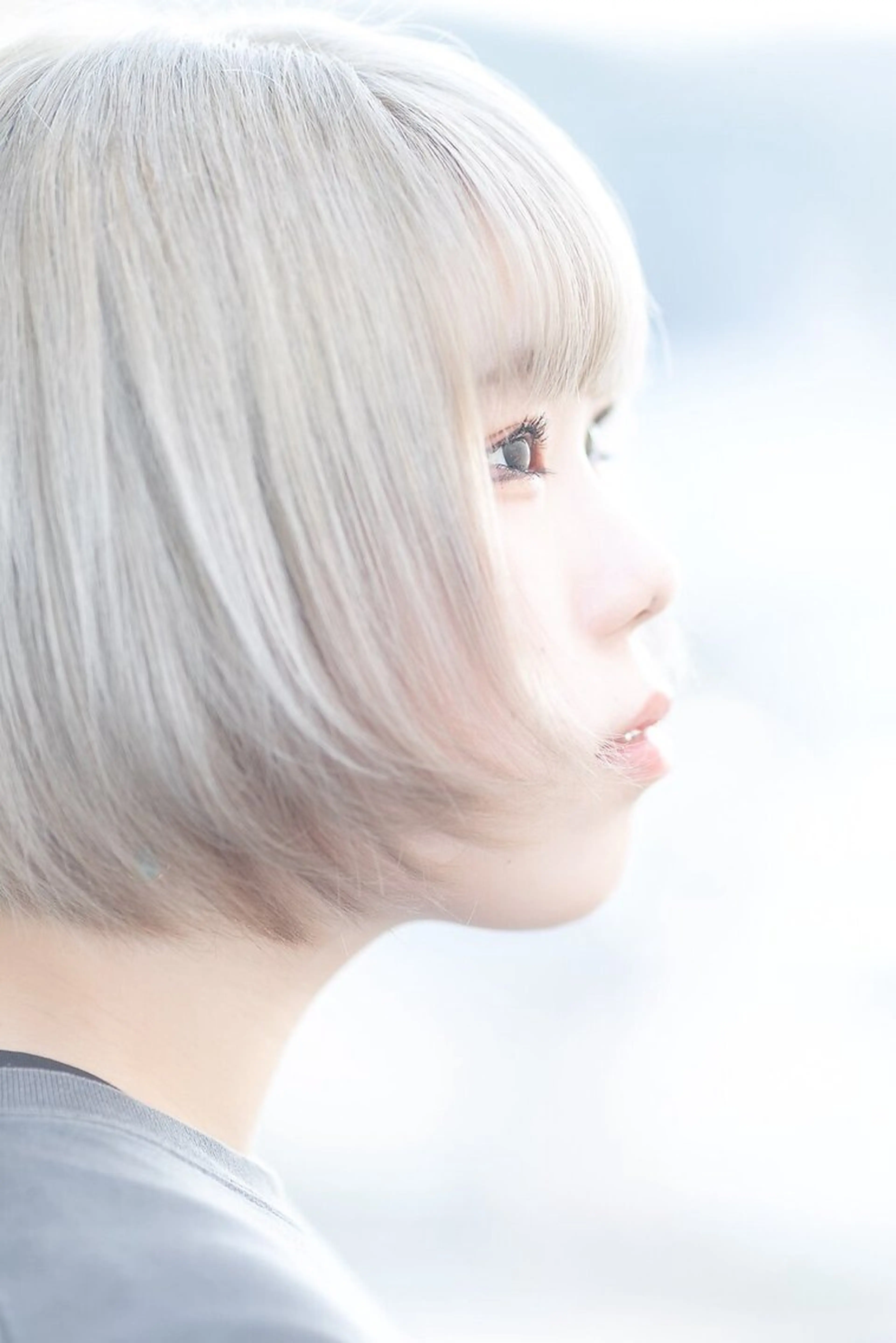 カラー アッシュ ホワイトアッシュ カット ヘアカラー 遠山 祐樹のヘアスタイル