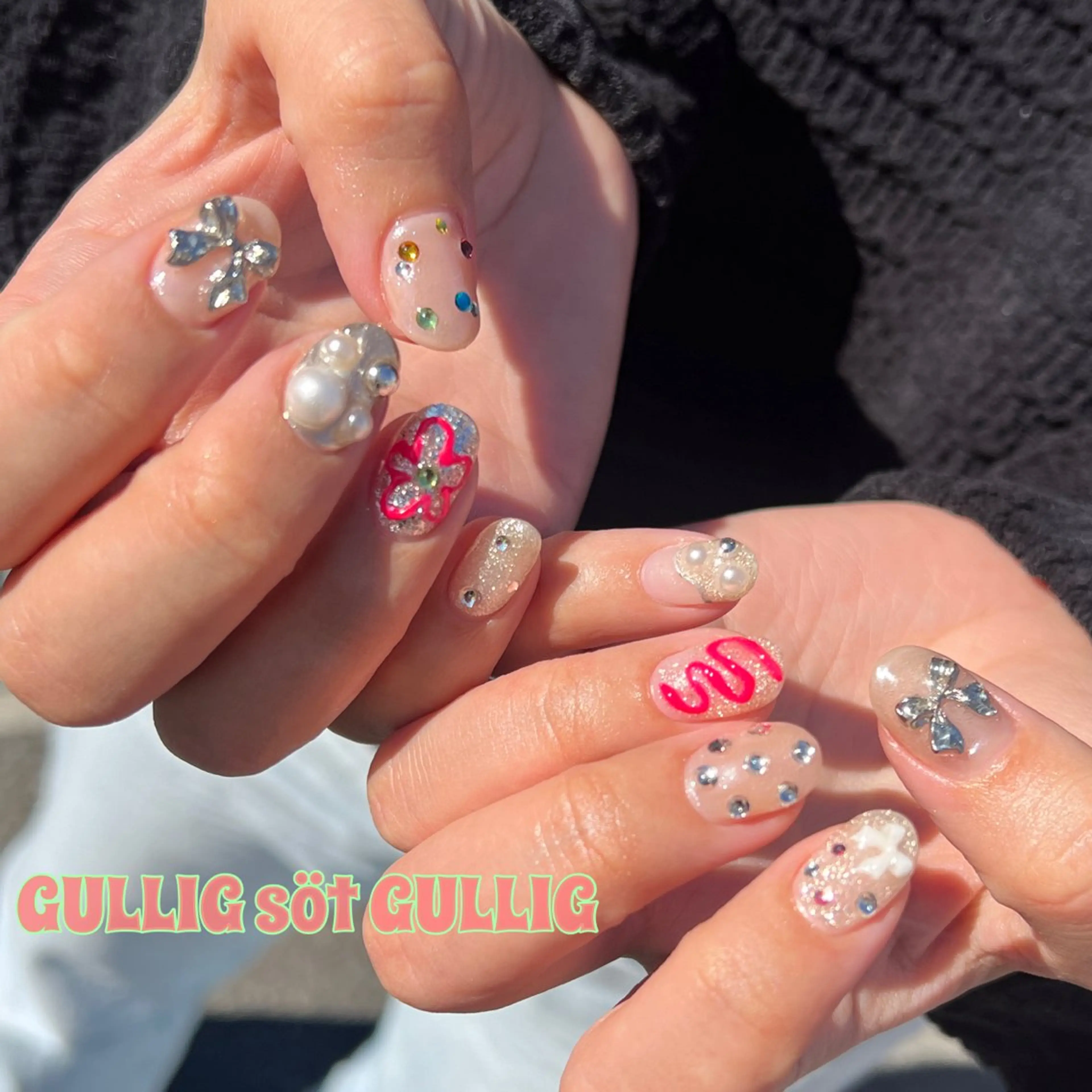 ネイル ハンドネイル フットネイル GULLIG söt GULLIGのネイルデザイン