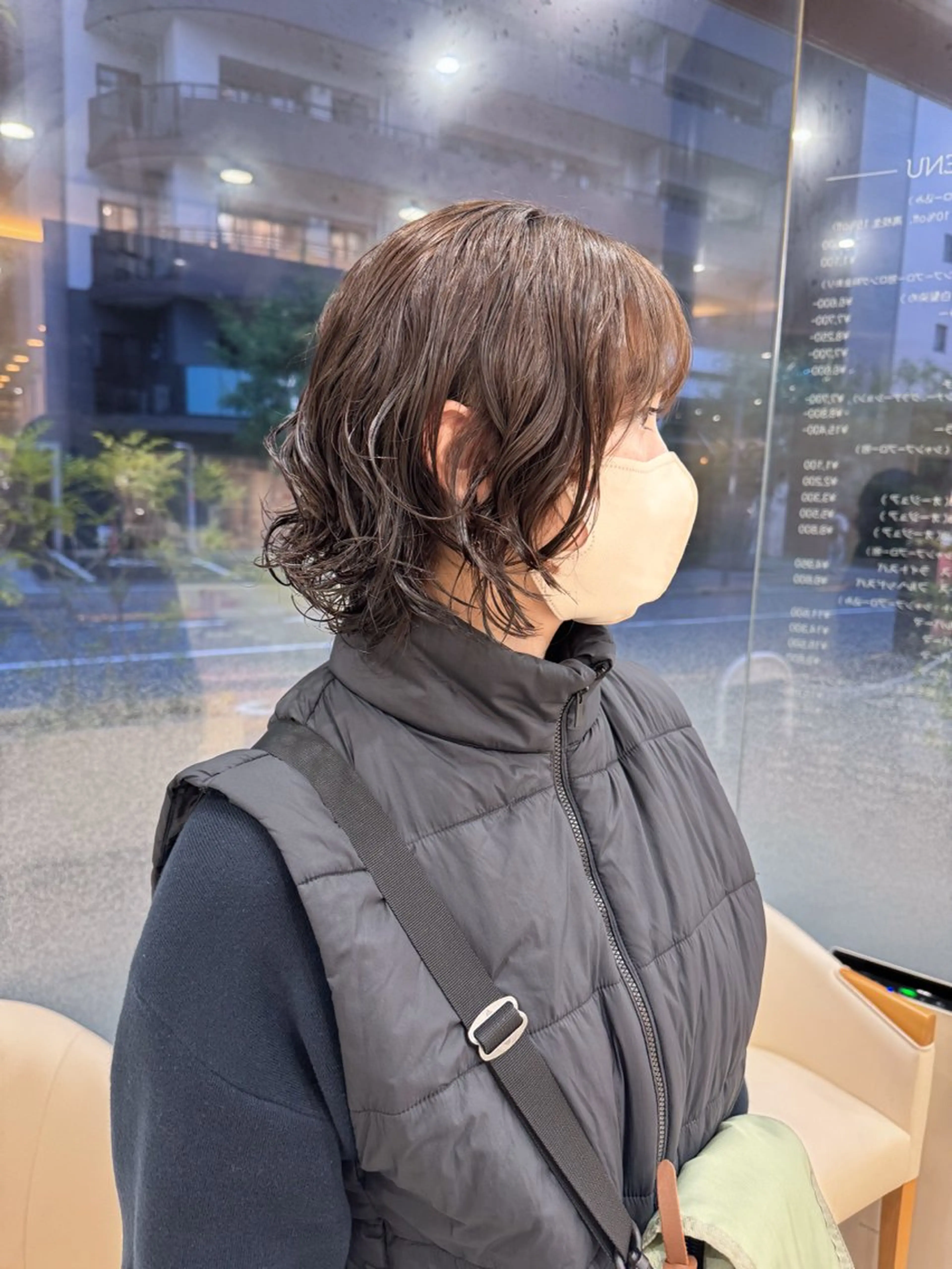 ショート パーマ ボブ 伸ばしかけ ニュアンスパーマ カット パーマ Seeknext // Rukaのヘアスタイル