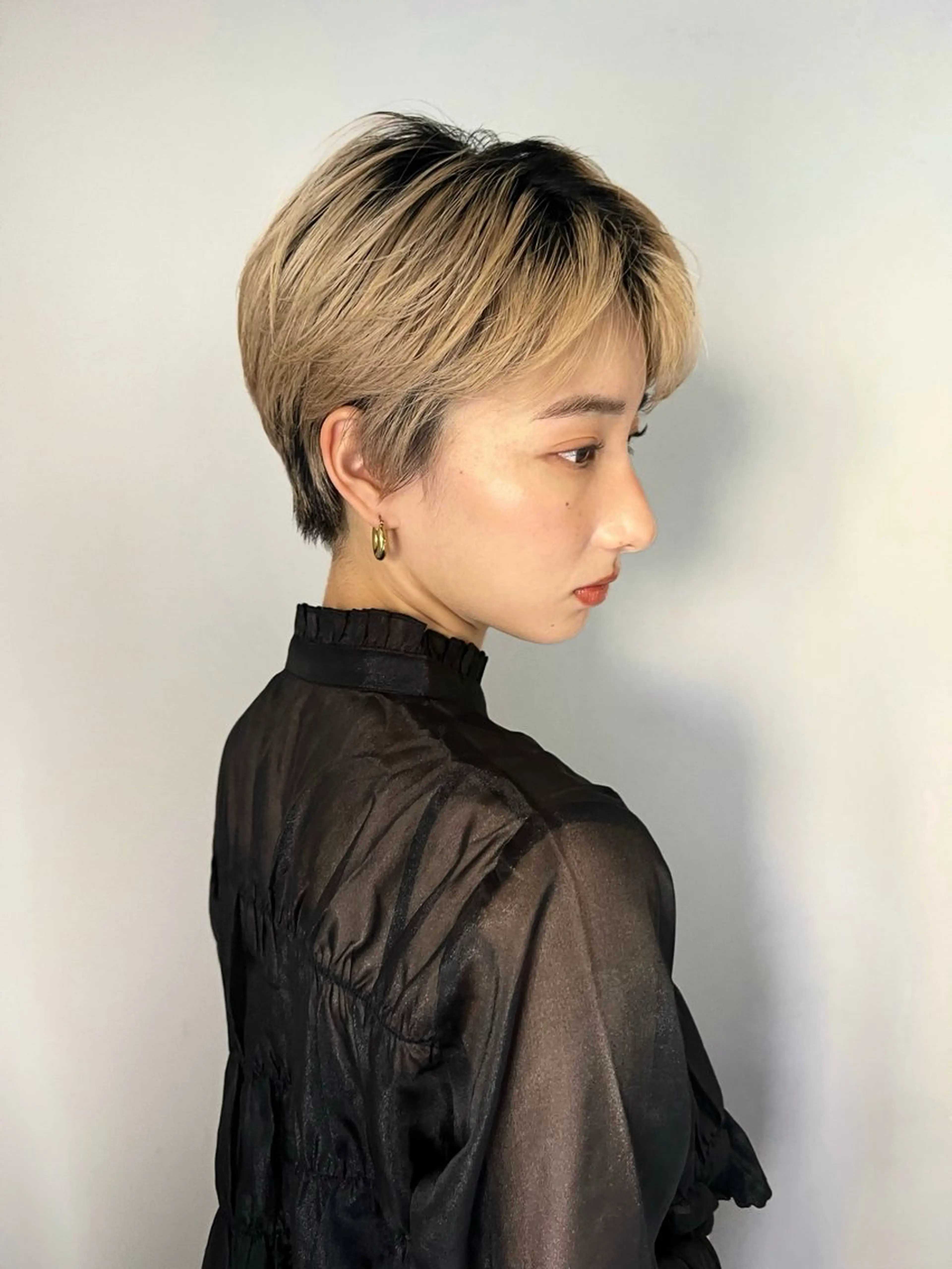 ショート ショート/ボブ/透明 感カラー/高橋あみのヘアスタイル