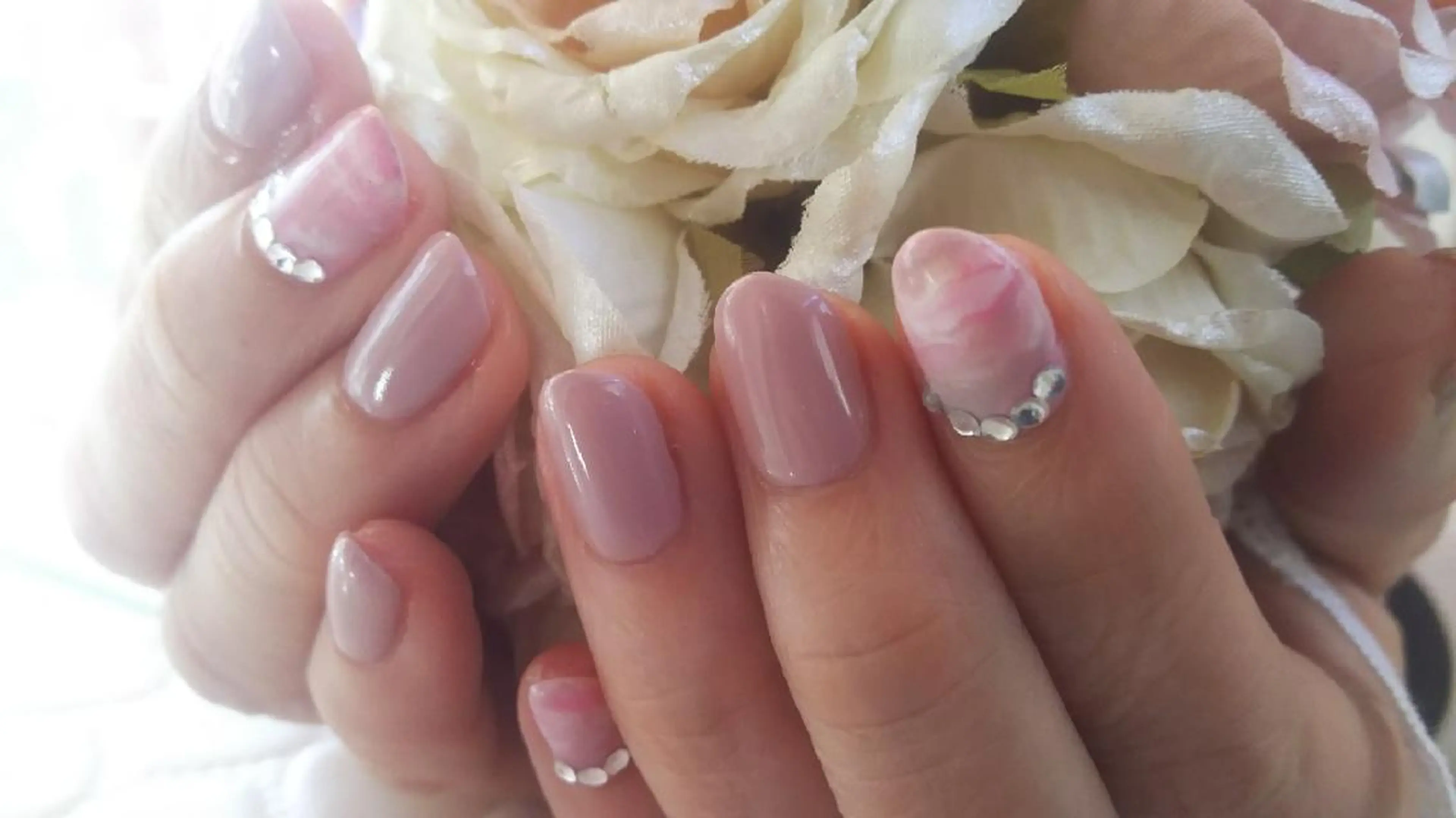 ネイル ＣＵＳＣＵＳ …ｔ.akiのネイルデザイン