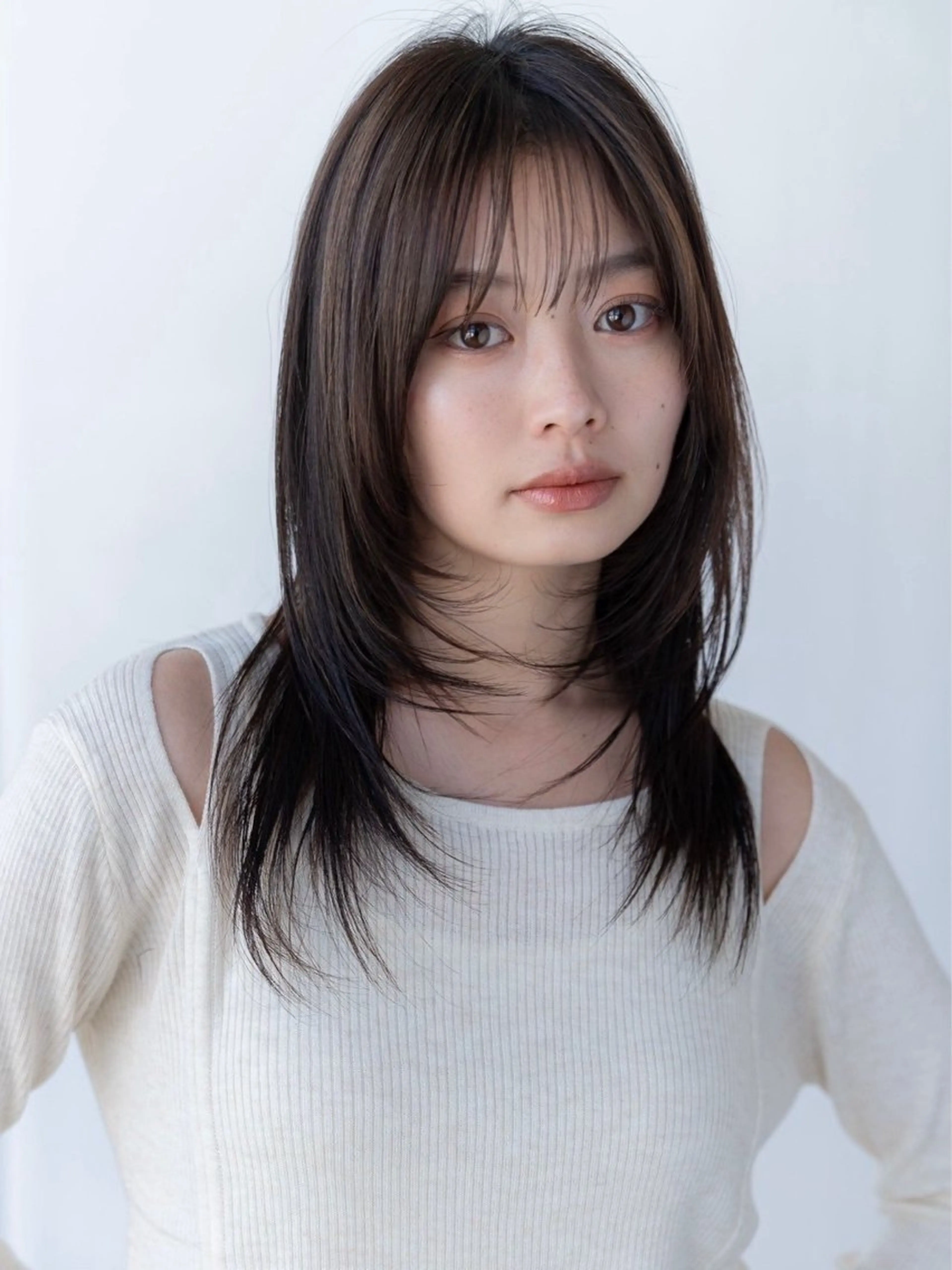 ミディアム カラー ✨髪質改善 縮毛矯正 艶髪 立川 コウキ✨のヘアスタイル