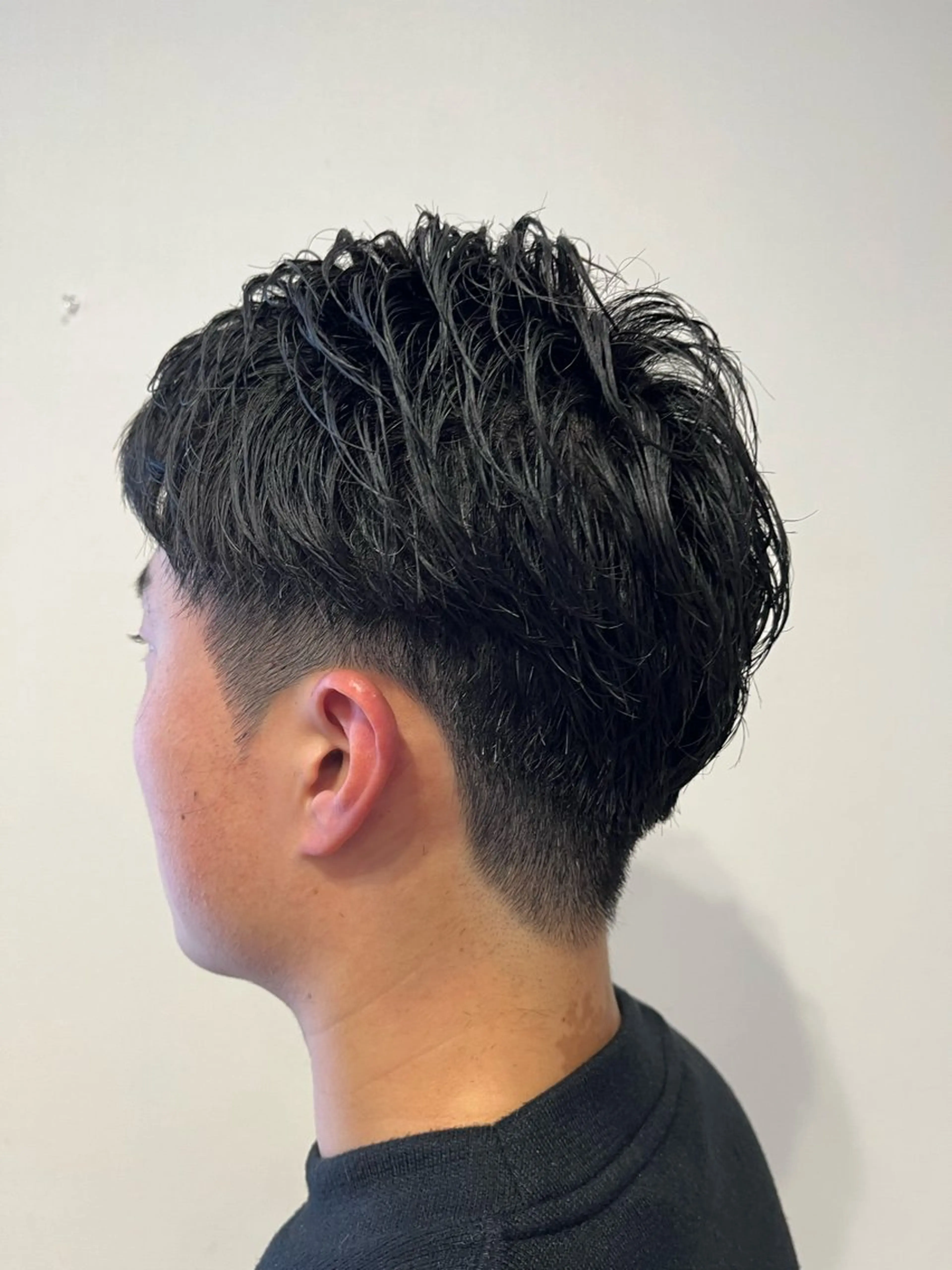 ショート メンズ カット ブリーチ髪質改善 田中 俊輔のヘアスタイル