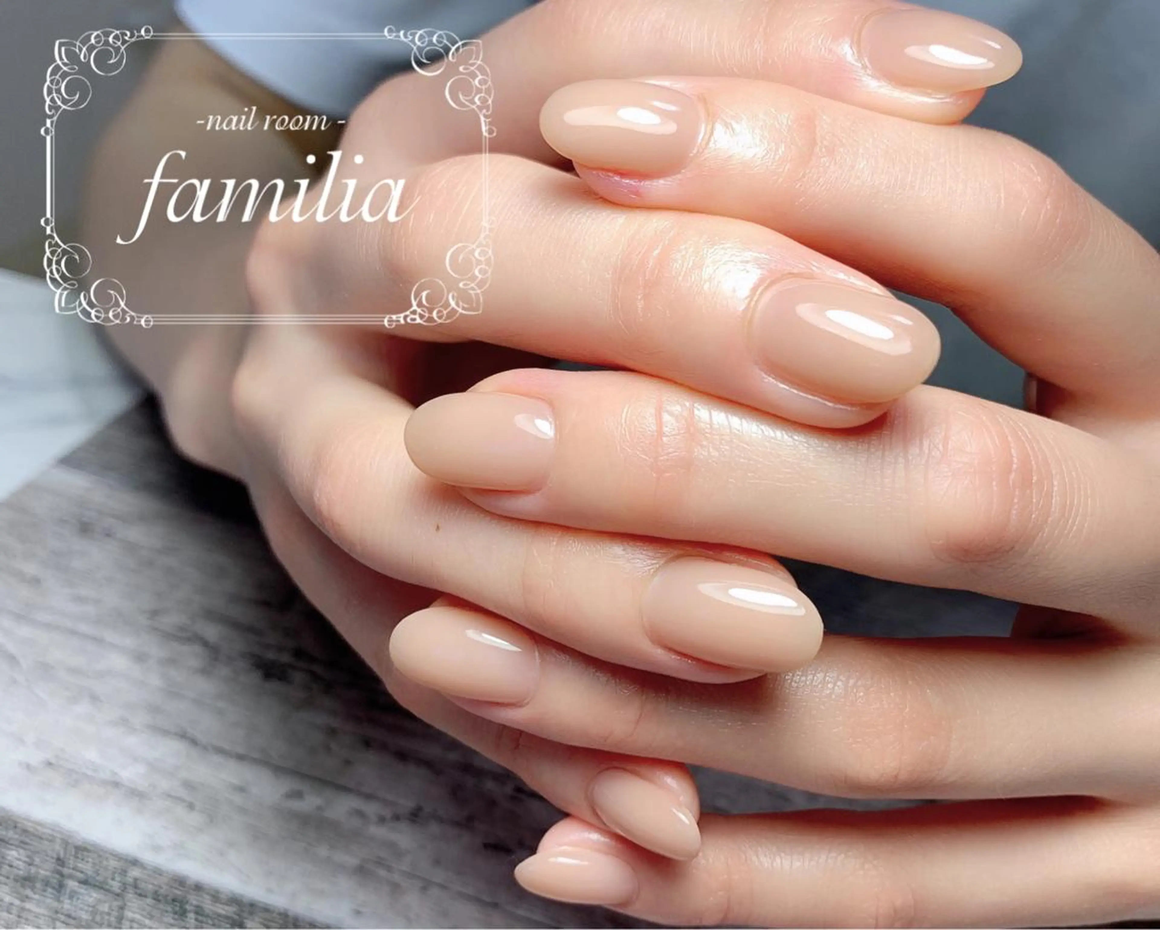 ネイル ハンドネイル -nailroom- familiaのネイルデザイン