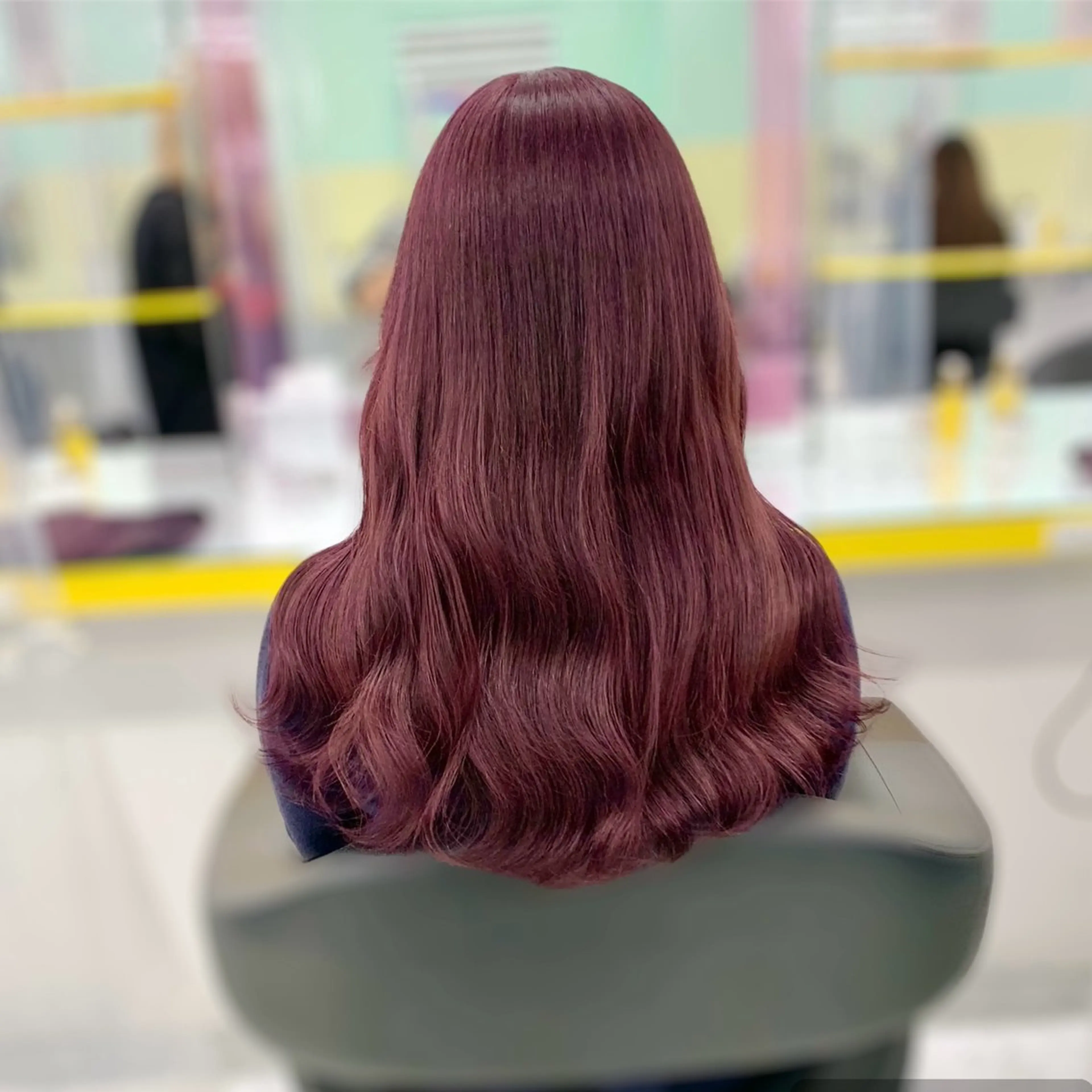 ミディアム カラー ヘアアレンジ ラベンダーカラー ピンクカラー ピンクラベンダー カット ヘアカラー トリートメント ヘッドスパ ヘアセット 顔まわりカット の達人のヘアスタイル