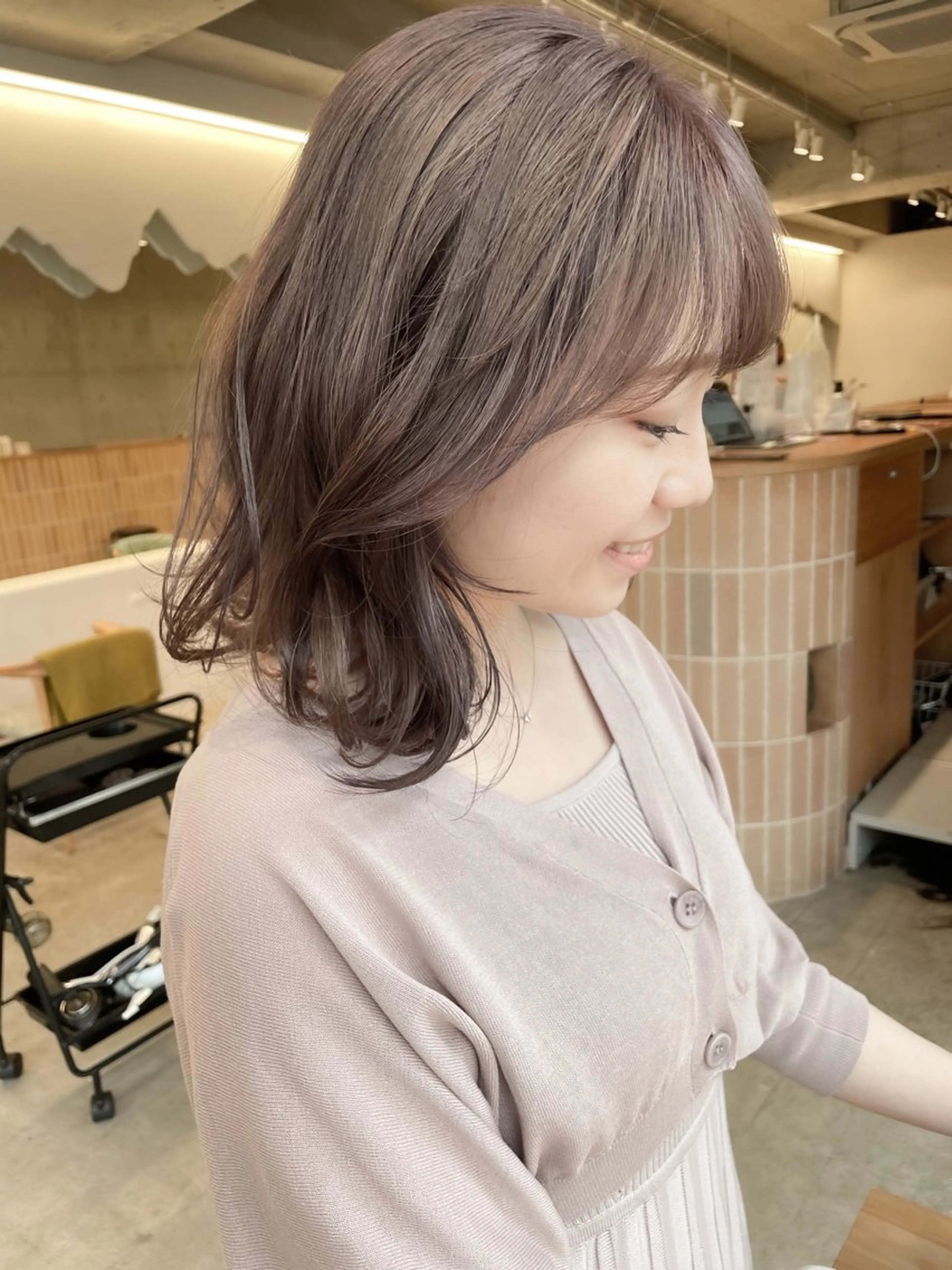 ショート カラー ヘアアレンジ ミニボブ/ブリーチ 🌈MISATOのヘアスタイル