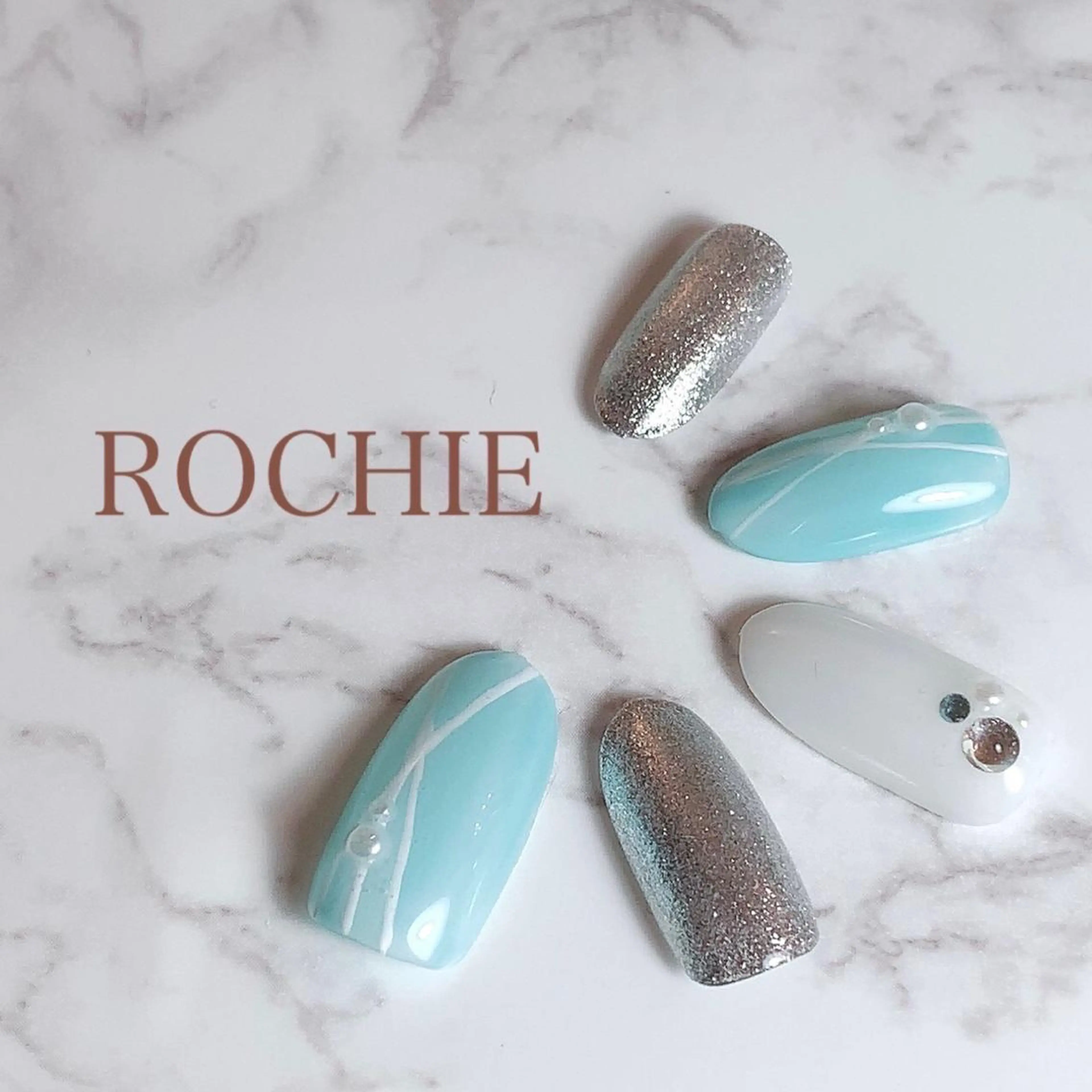 ネイル ROCHIE【ロキエ】所属・ROCHIE Rikaのネイルデザイン
