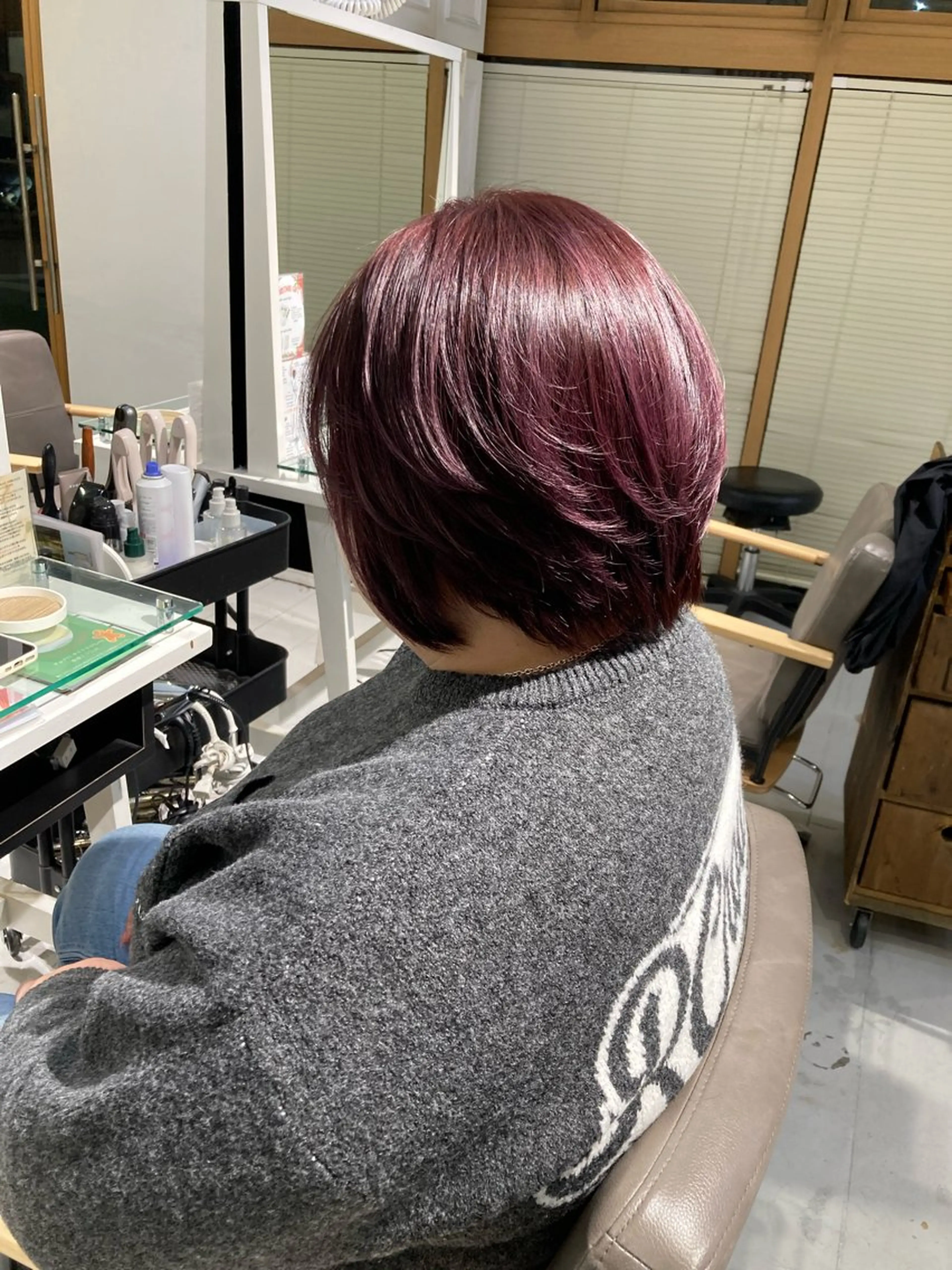 ショート カット ヘアカラー トリートメント 🫧ゆうき🪽 髪質改善/ハイライトのヘアスタイル