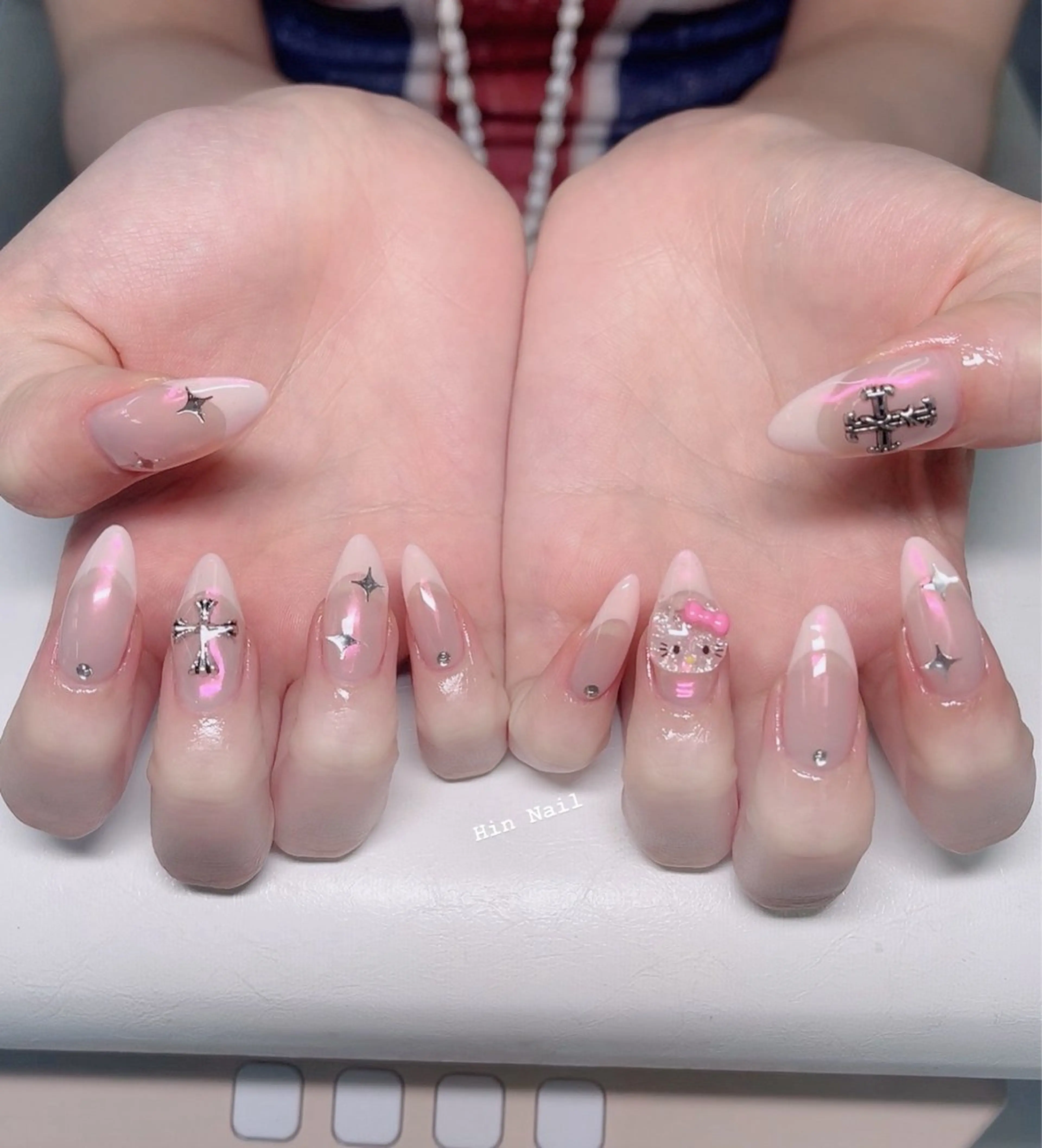 ネイル HIN NAILのネイルデザイン