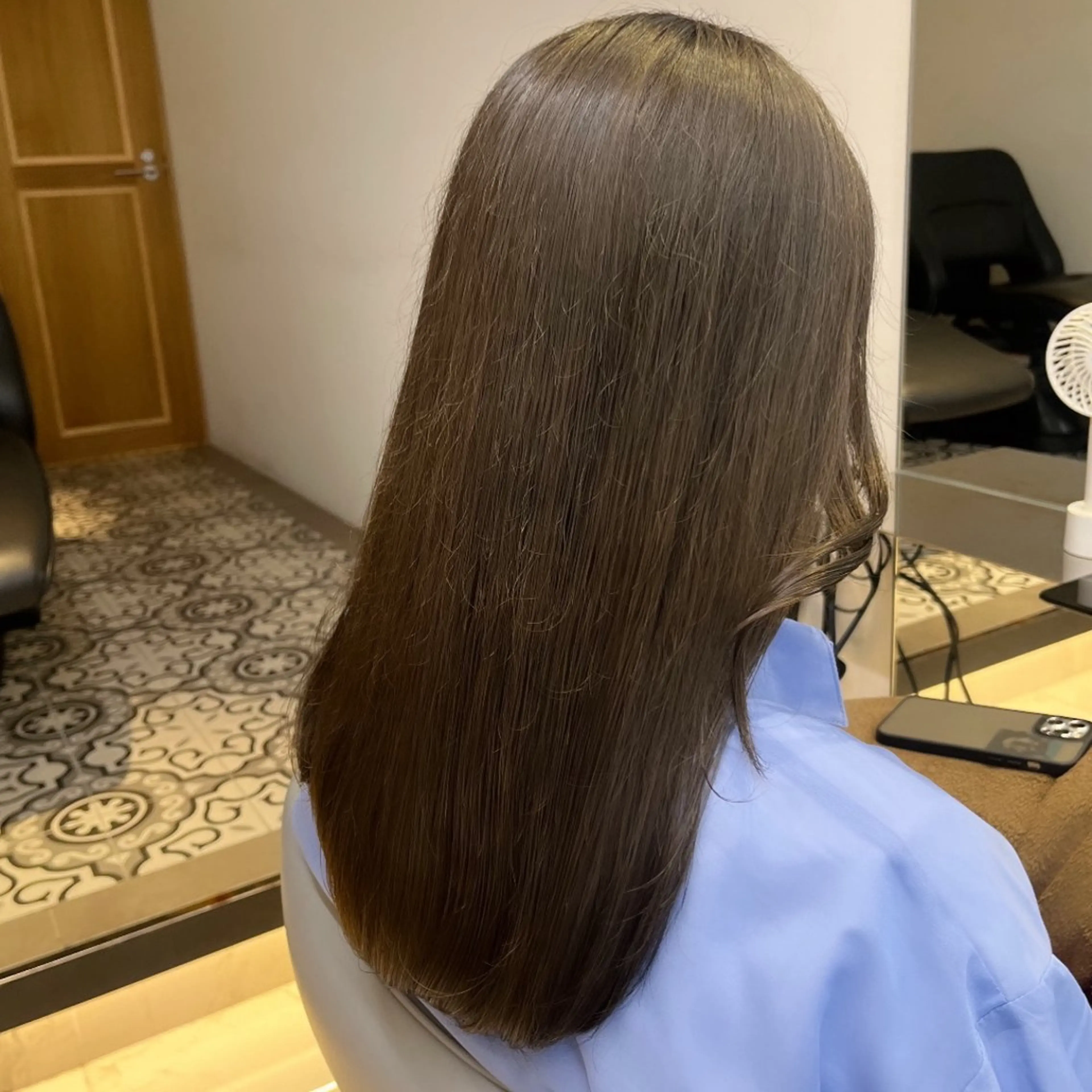 ミディアム カラー ブラウンカラー 透明感カラー グレージュ オリーブブラウン オリーブグレージュ ヘアカラー トリートメント ヘッドスパ ヘアセット カジュアルを女っぽく 𝗮𝘆𝗮𝗰𝗼のヘアスタイル