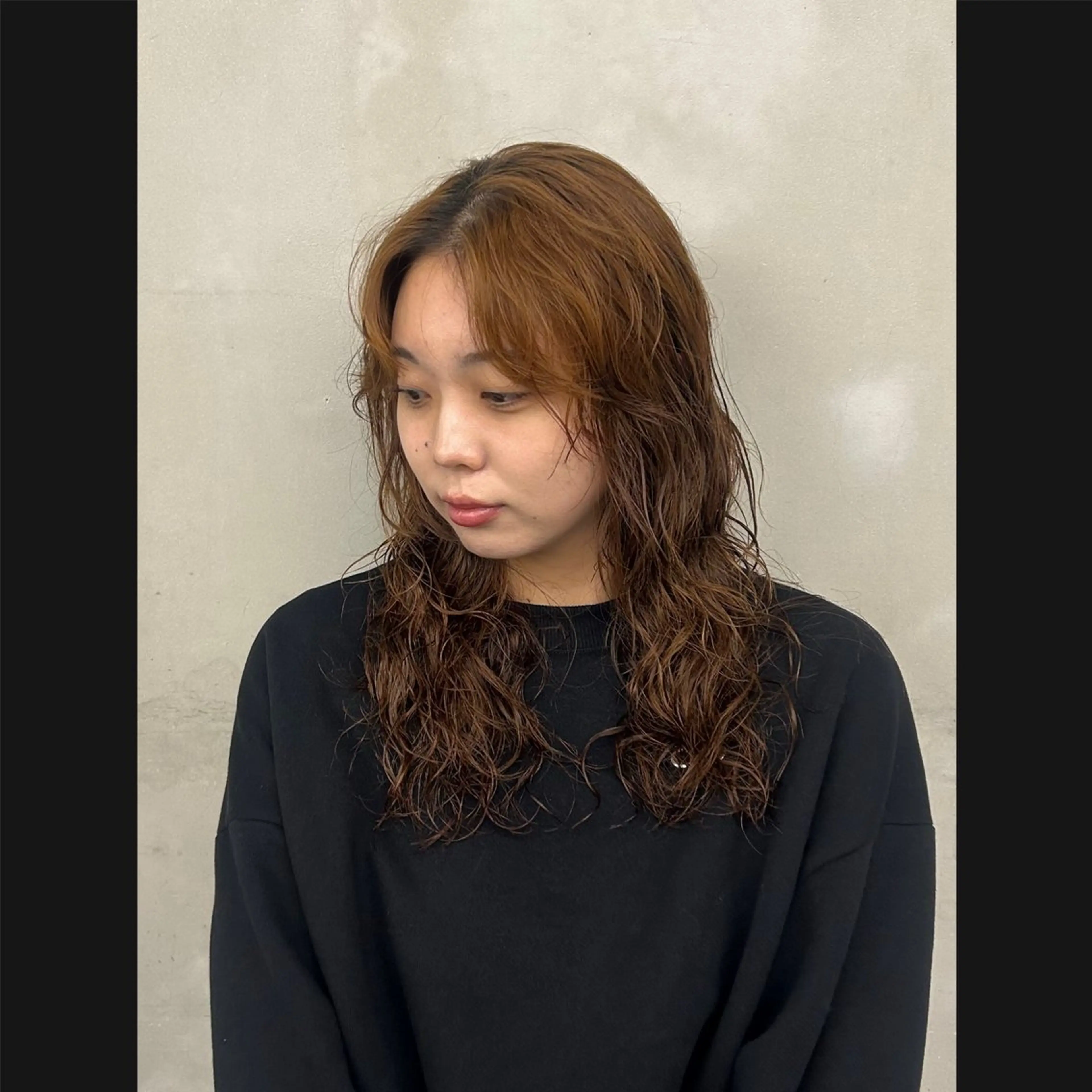 ロング パーマ レイヤーカット カット パーマ パーマ・ストレート/ reina🐈‍⬛のヘアスタイル