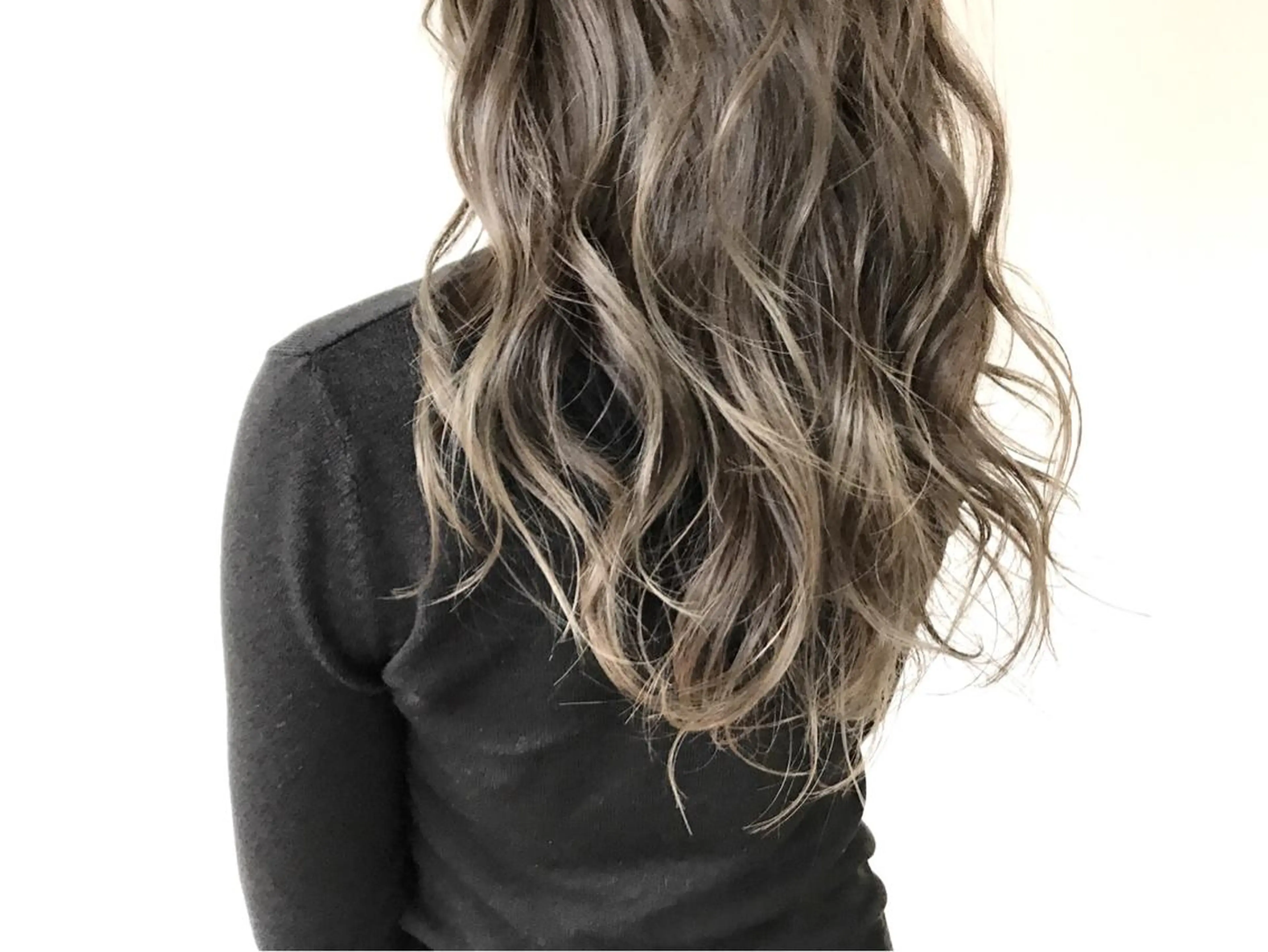 セミロング カラー 古山 勇太のヘアスタイル