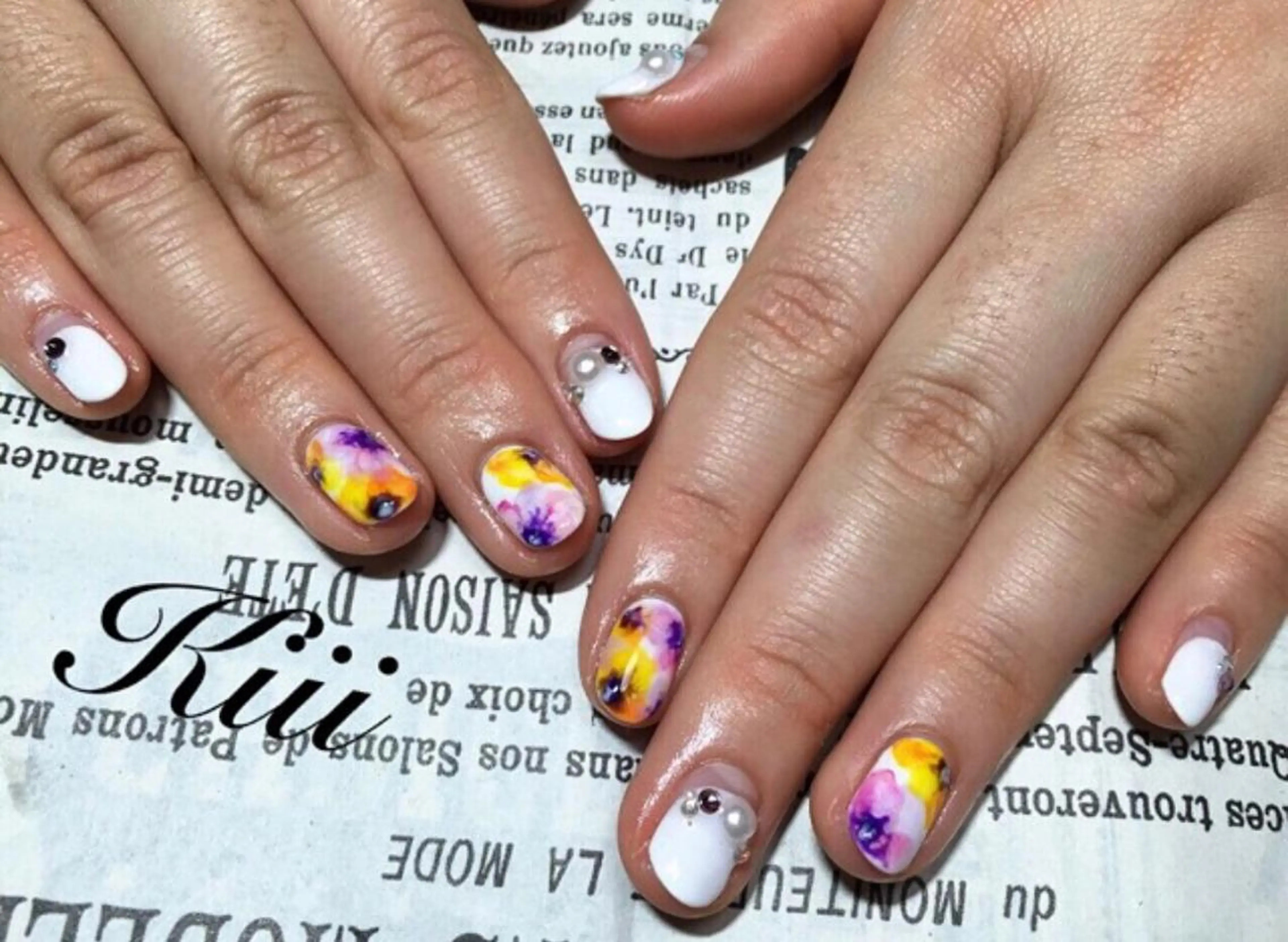 ネイル アートネイル ハンドネイル フットネイル kiii.__ ✴︎*のネイルデザイン