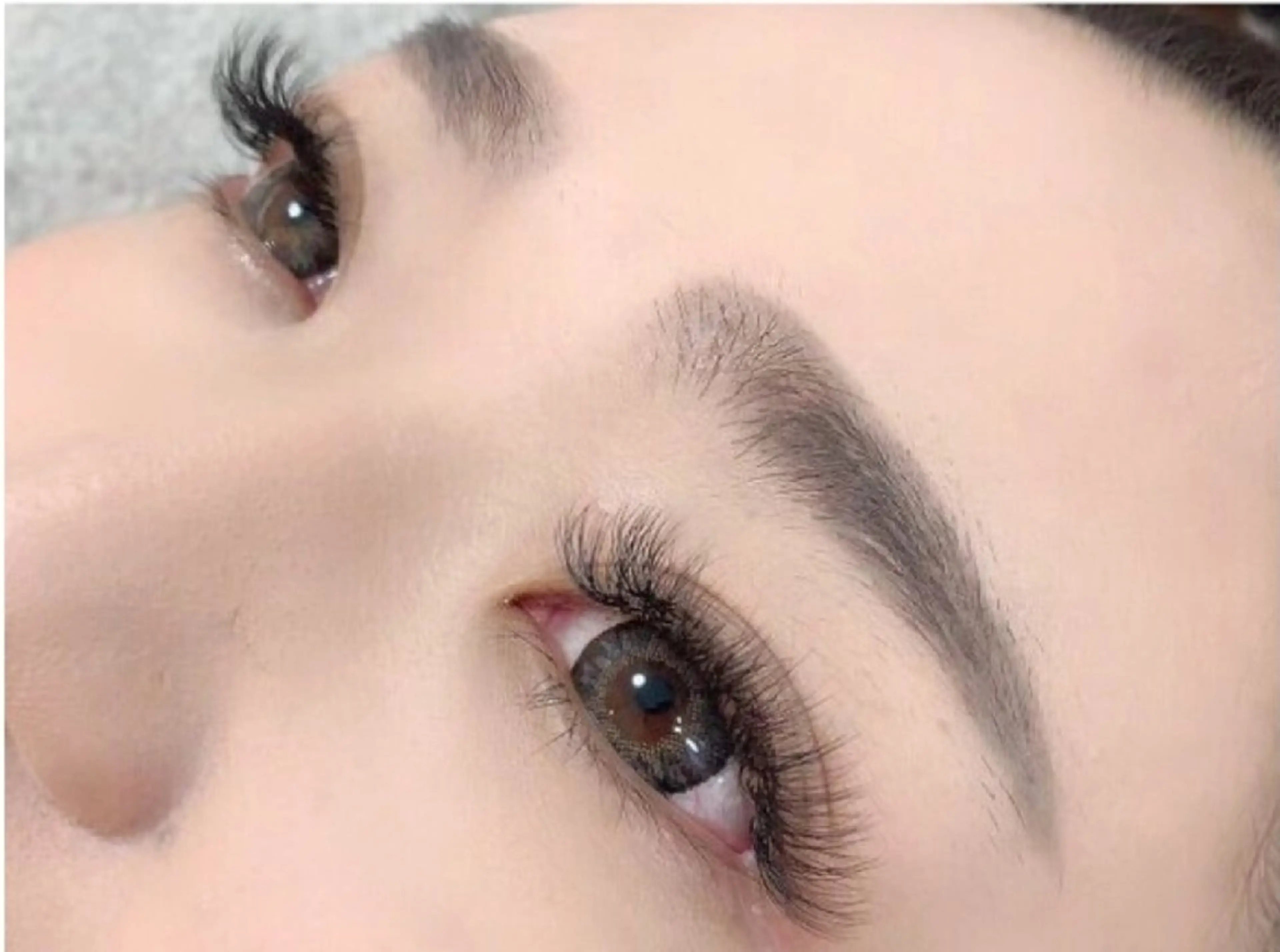 マツエク・マツパ ボリュームラッシュ マツエク Amaranth 立川所属・エクステ指名No.1 usami✨のマツエク・マツパデザイン