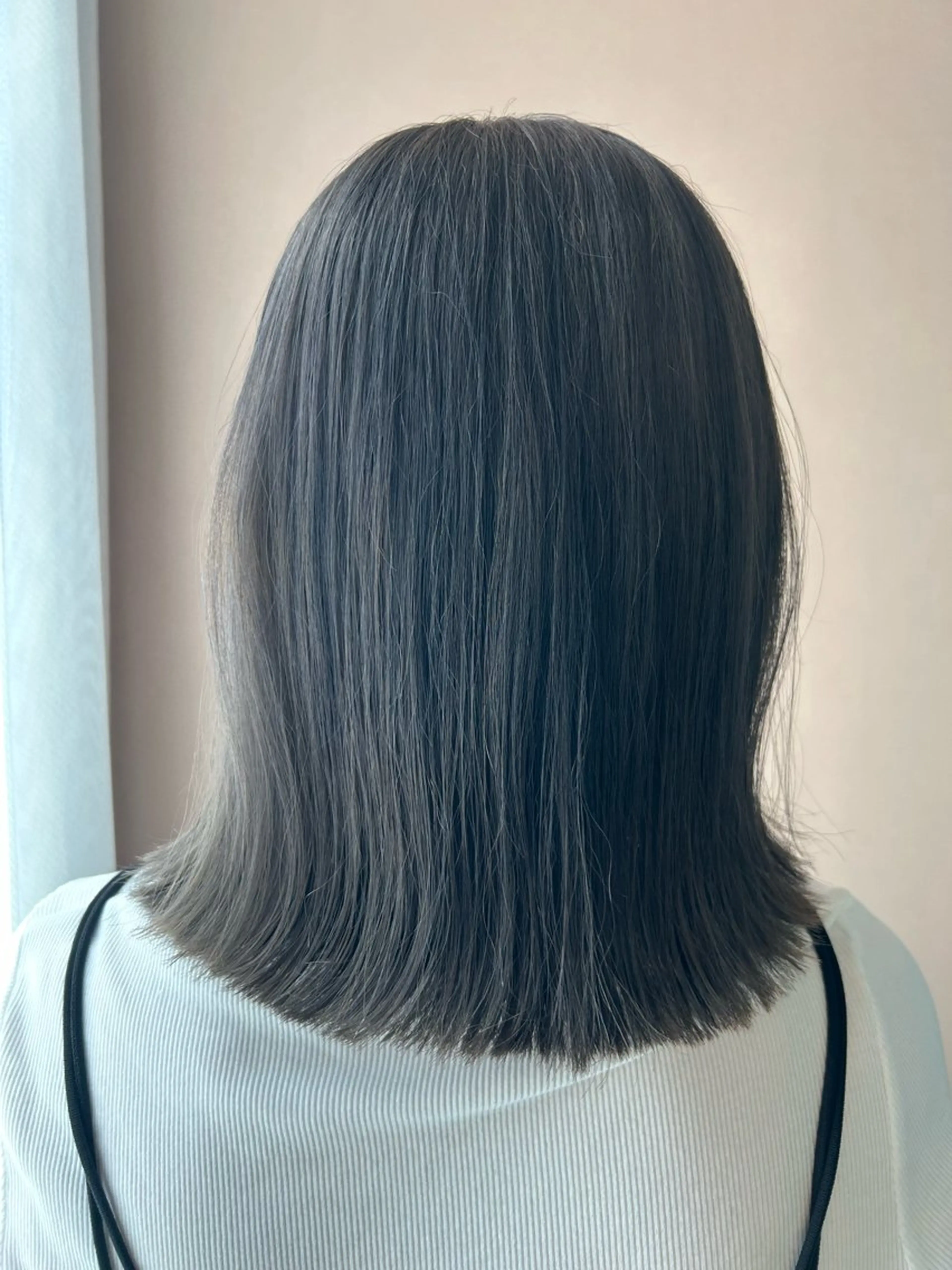 ミディアム カラー ブリーチ グレージュ オリーブグレージュ オリーブグレー カット ヘアカラー トリートメント hub hair レイヤー/透明感のヘアスタイル