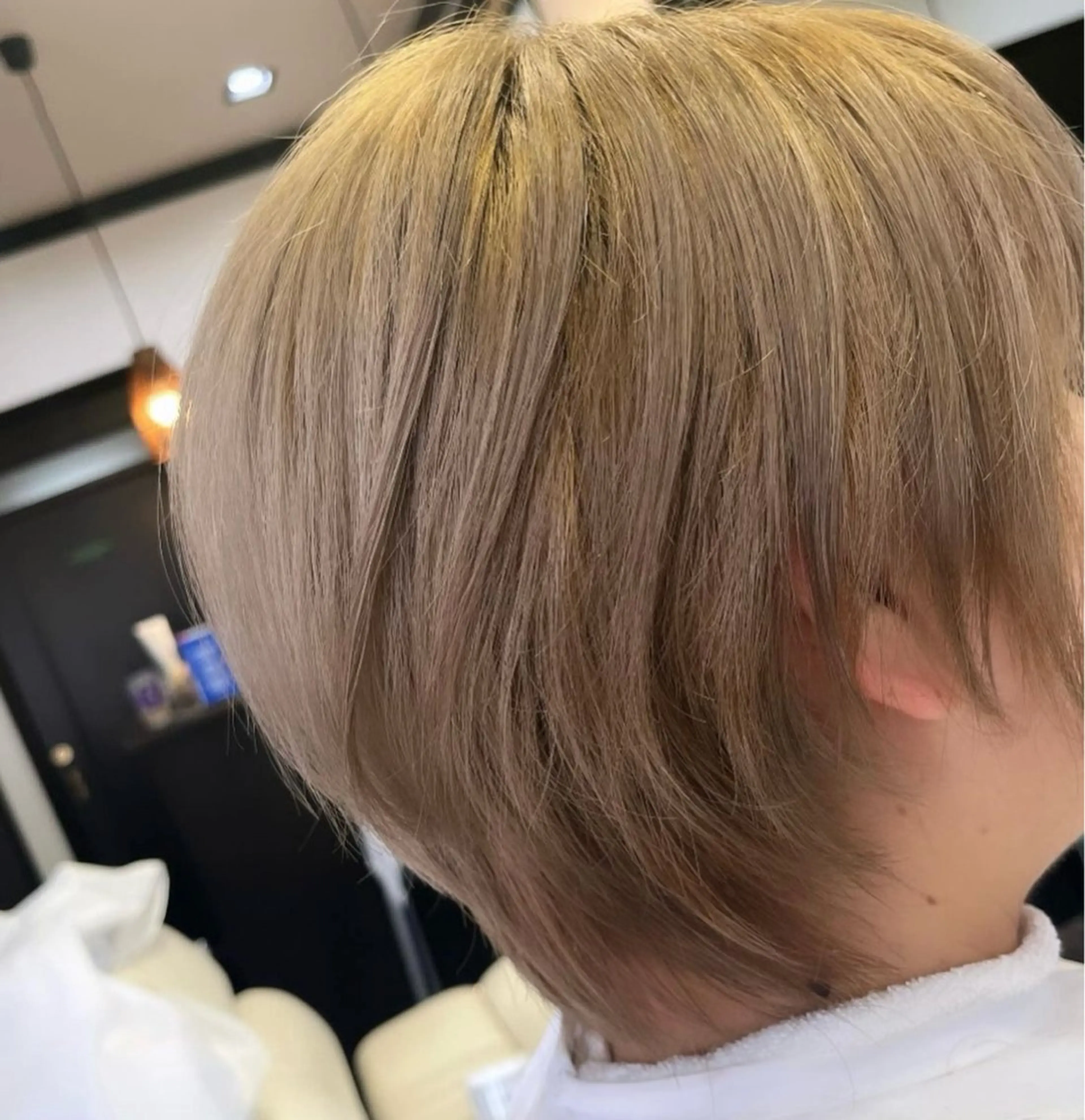 ショート カラー 美容室 enのヘアスタイル