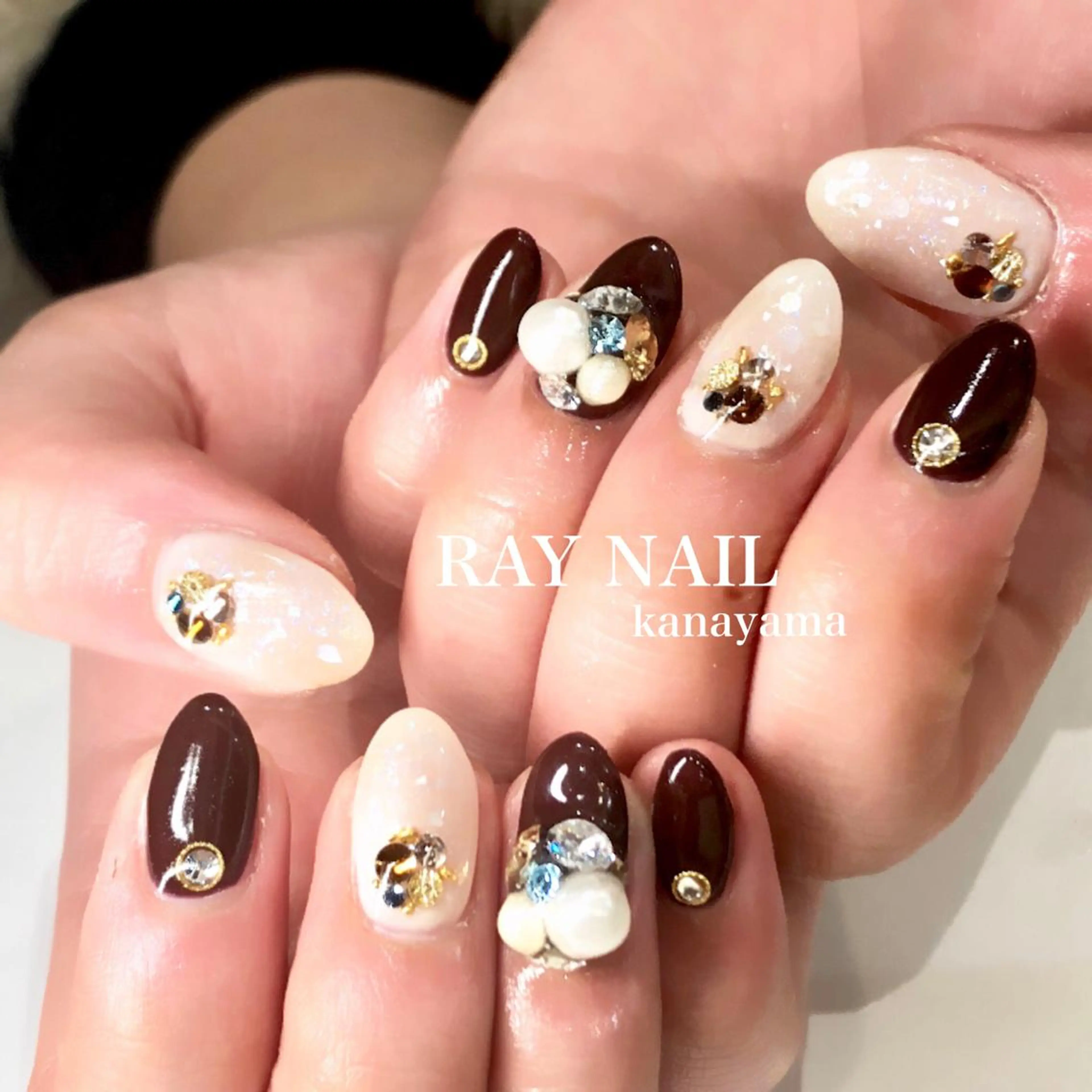 ネイル ボルドー Arowa 伊田のネイルデザイン