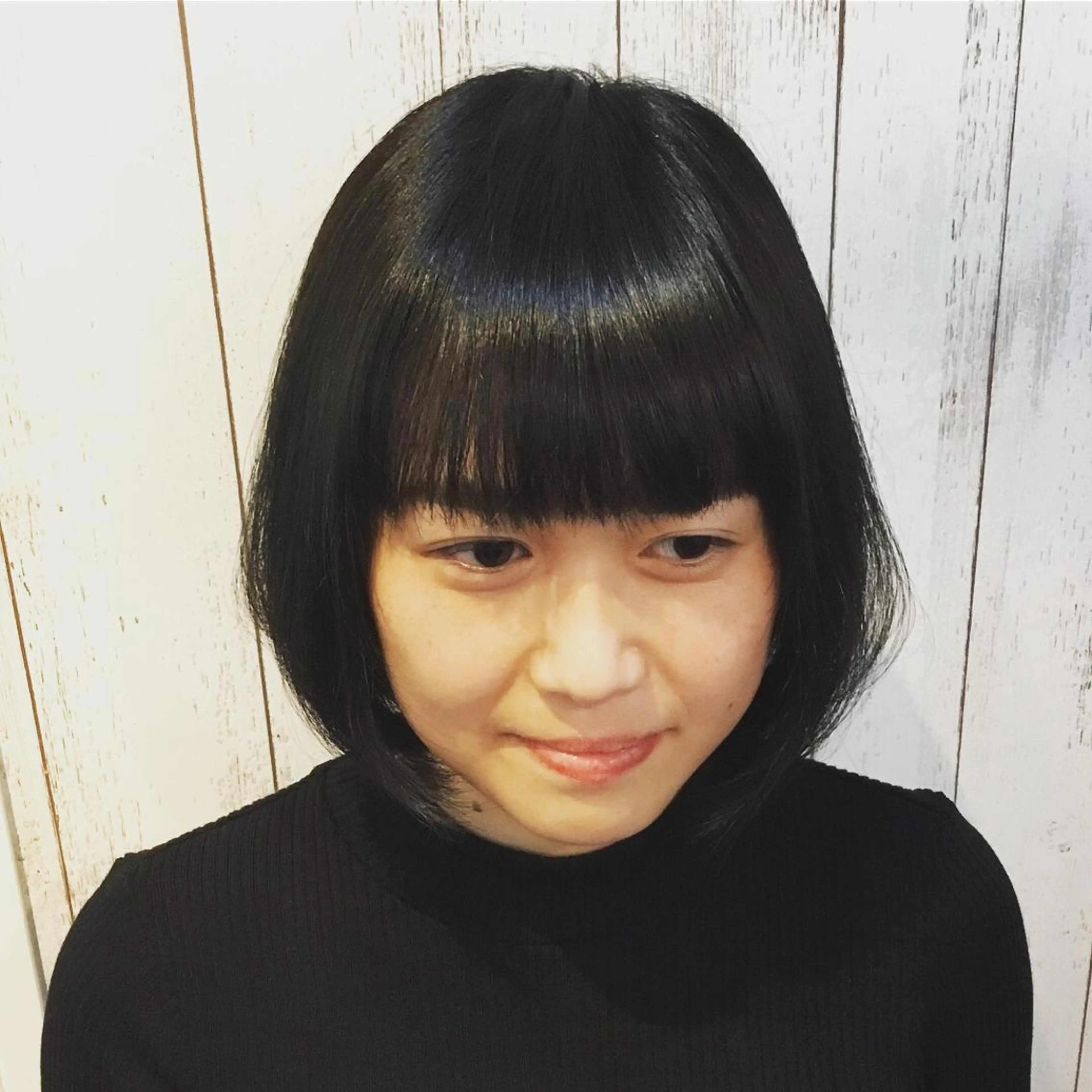 ショート カラー パーマ 金崎 新吾のヘアスタイル