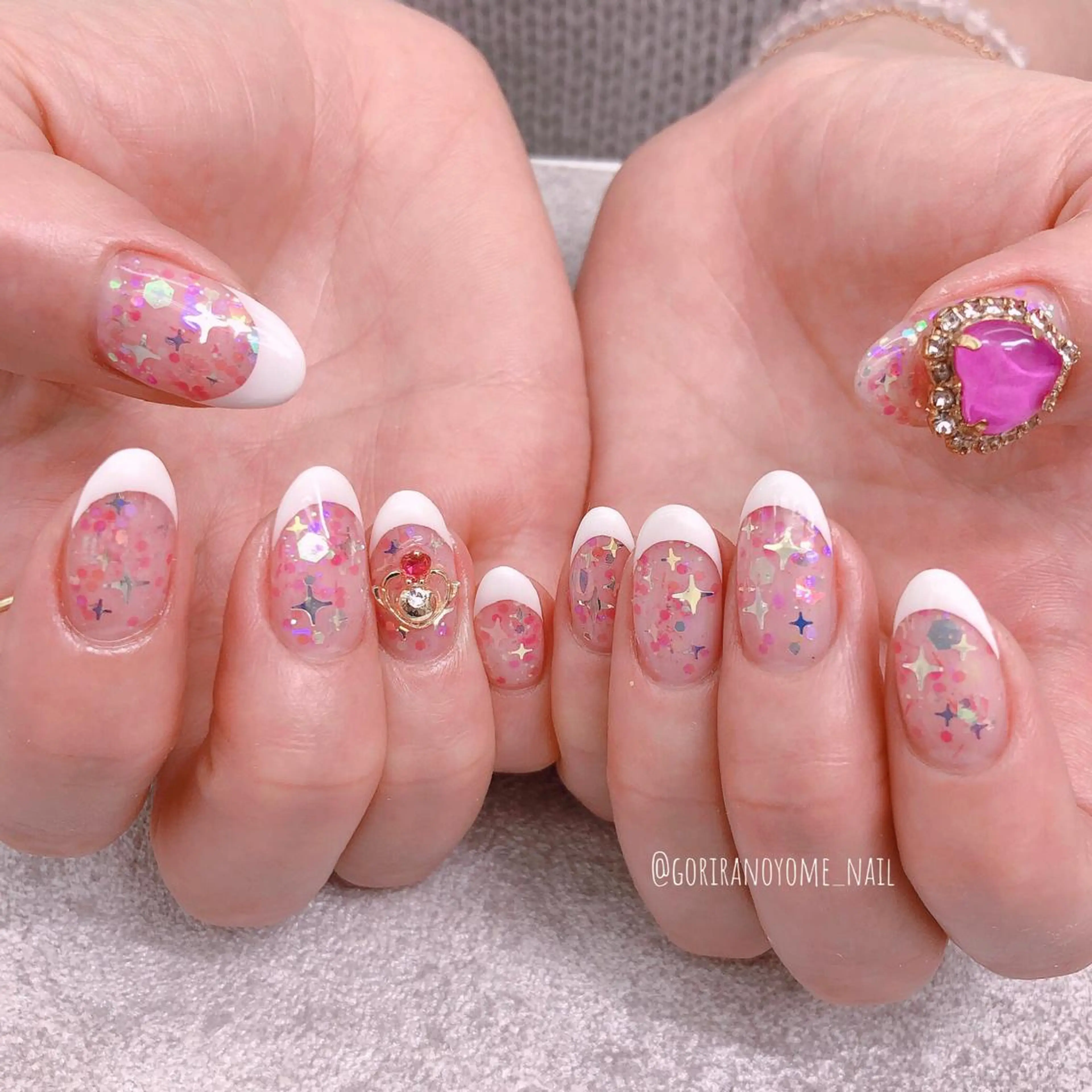 ネイル ハンドネイル フットネイル ナナイチゼロ I.Naoのネイルデザイン