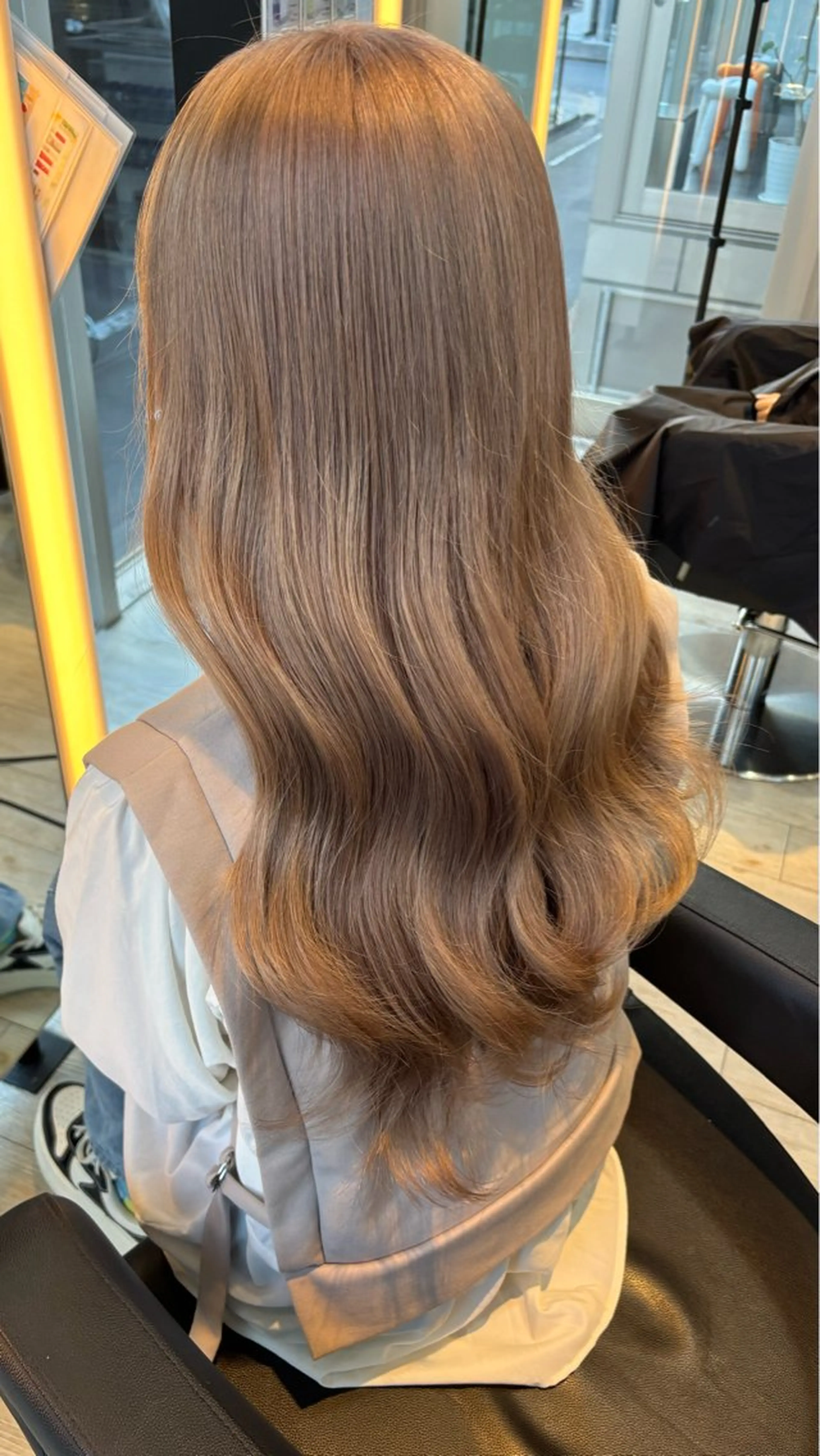 カラー ベージュカラー ブリーチ ミルクティーベージュ 髪質改善 ヘアカラー miyu/ボブ/ 透明感カラー/栄のヘアスタイル