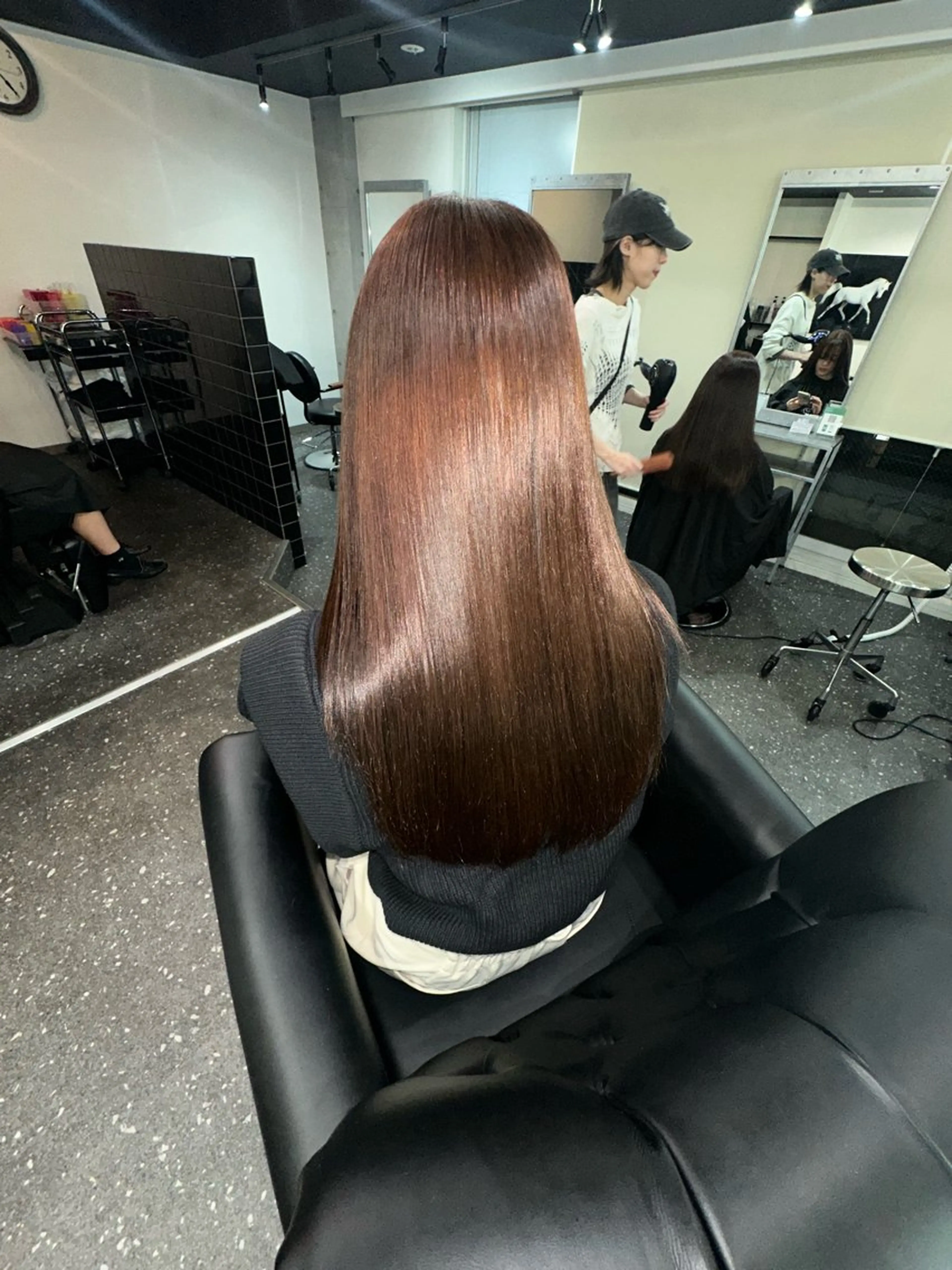 ロング カラー パーマ カット ヘアカラー 縮毛矯正 トリートメント 髪質改善⭐️縮毛矯正 中野⭐️Rinaのヘアスタイル