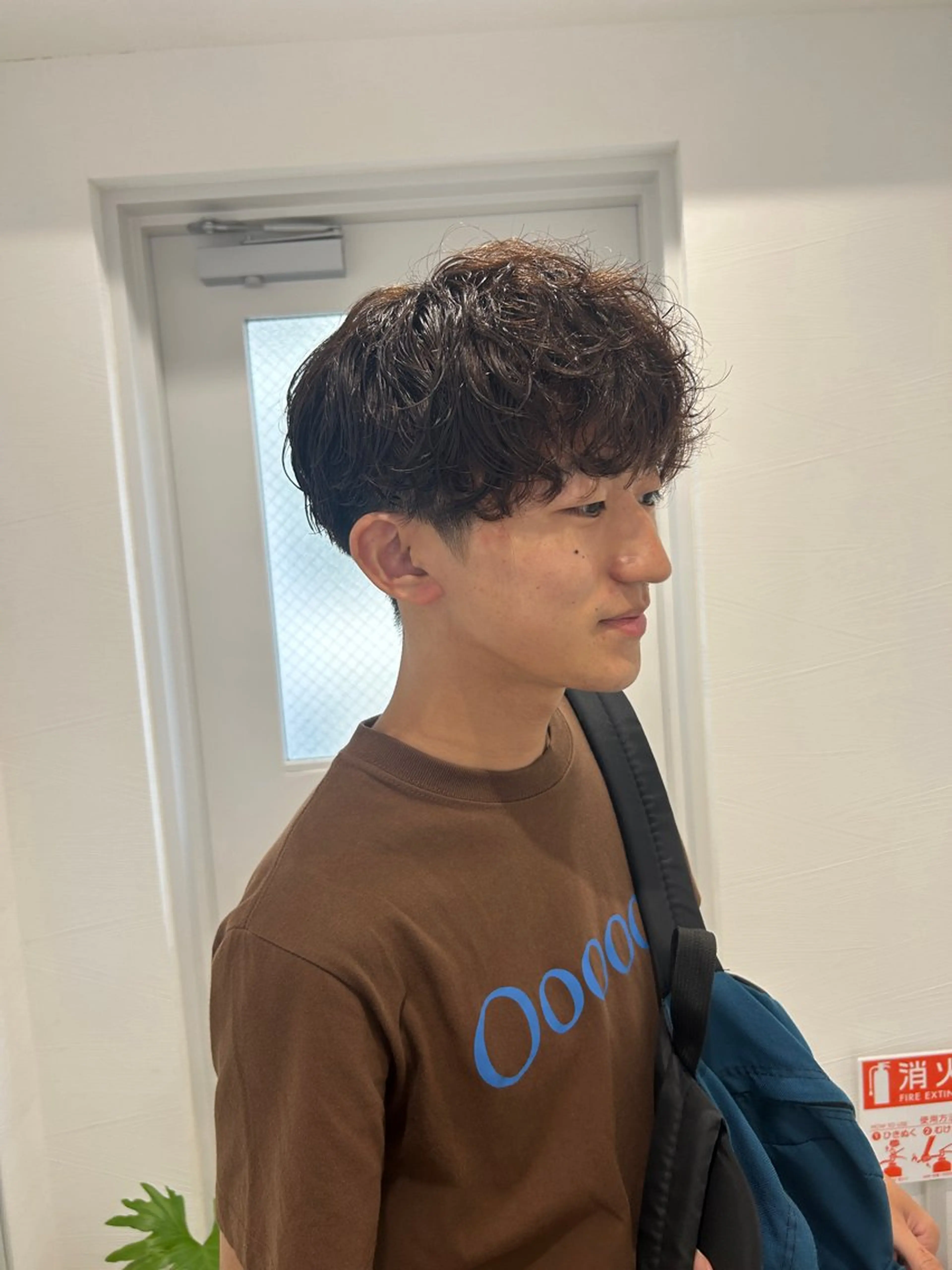 パーマ れんか/レイヤー/メ ンズ/ベージュ/艶髪のヘアスタイル