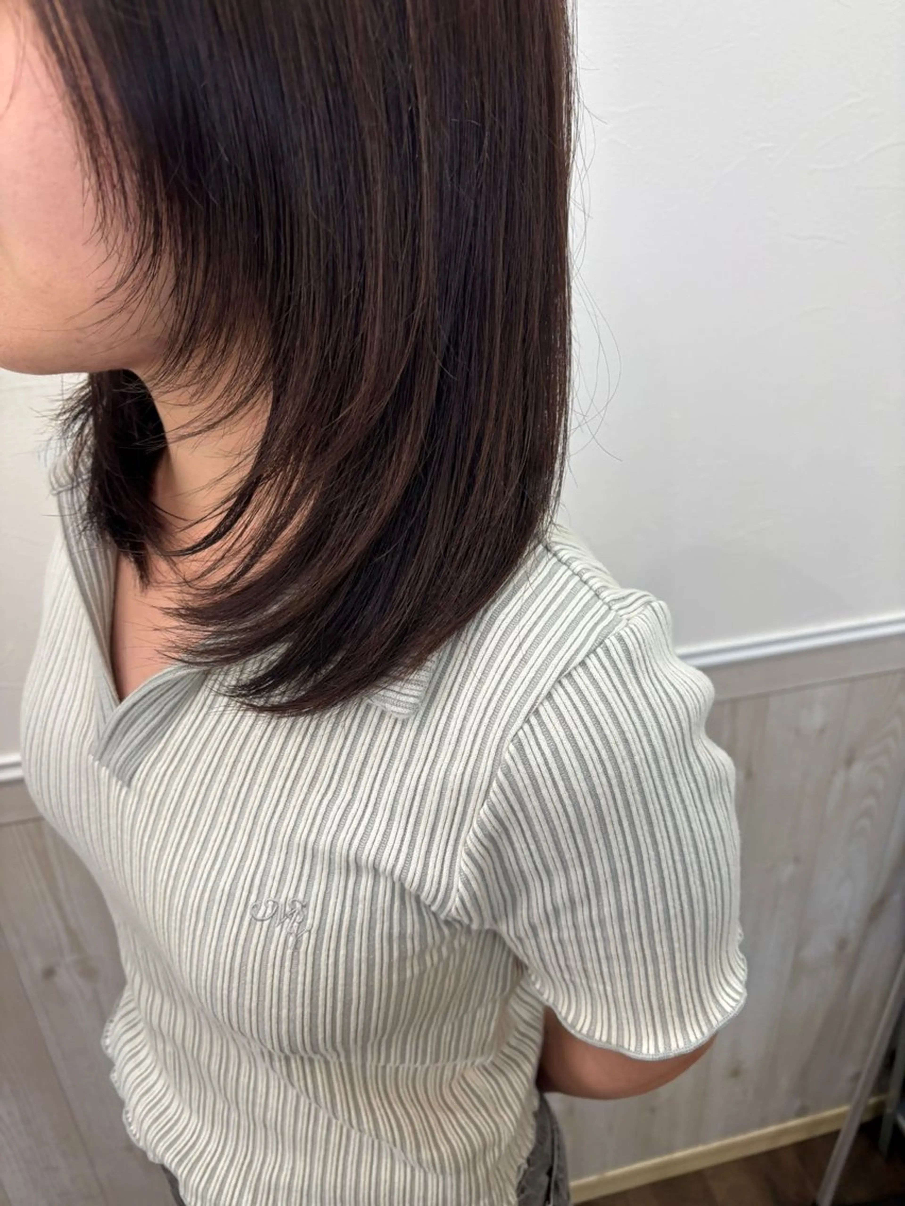 ミディアム 顔まわりレイヤー 顔周りカット レイヤーカット Nuku.所属・s. satsukiのヘアスタイル
