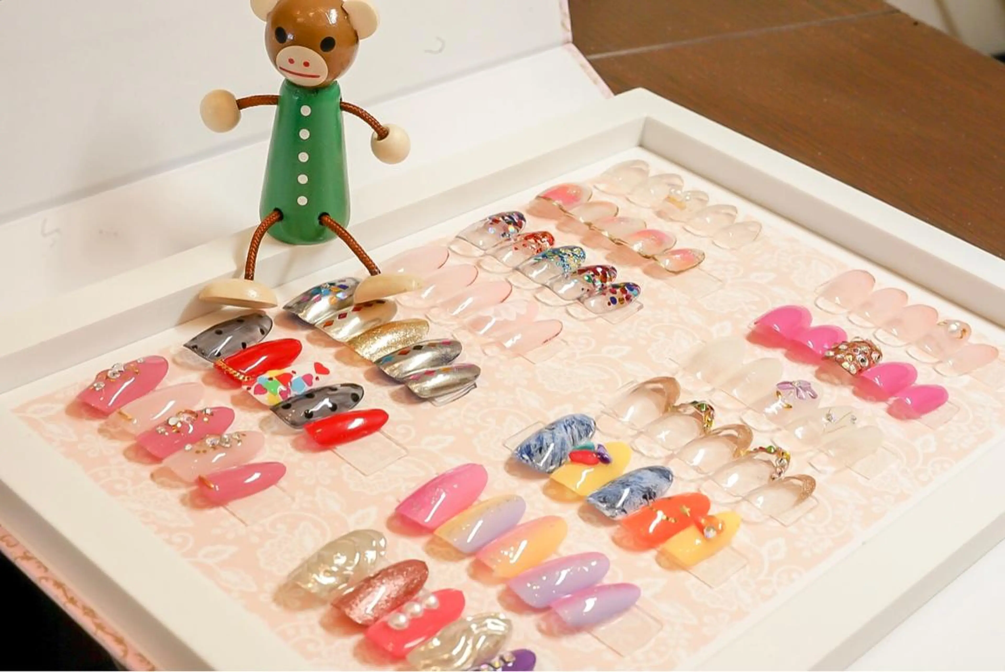 ネイル ネイルチップ Piacere所属・Piacere 絵美のネイルデザイン