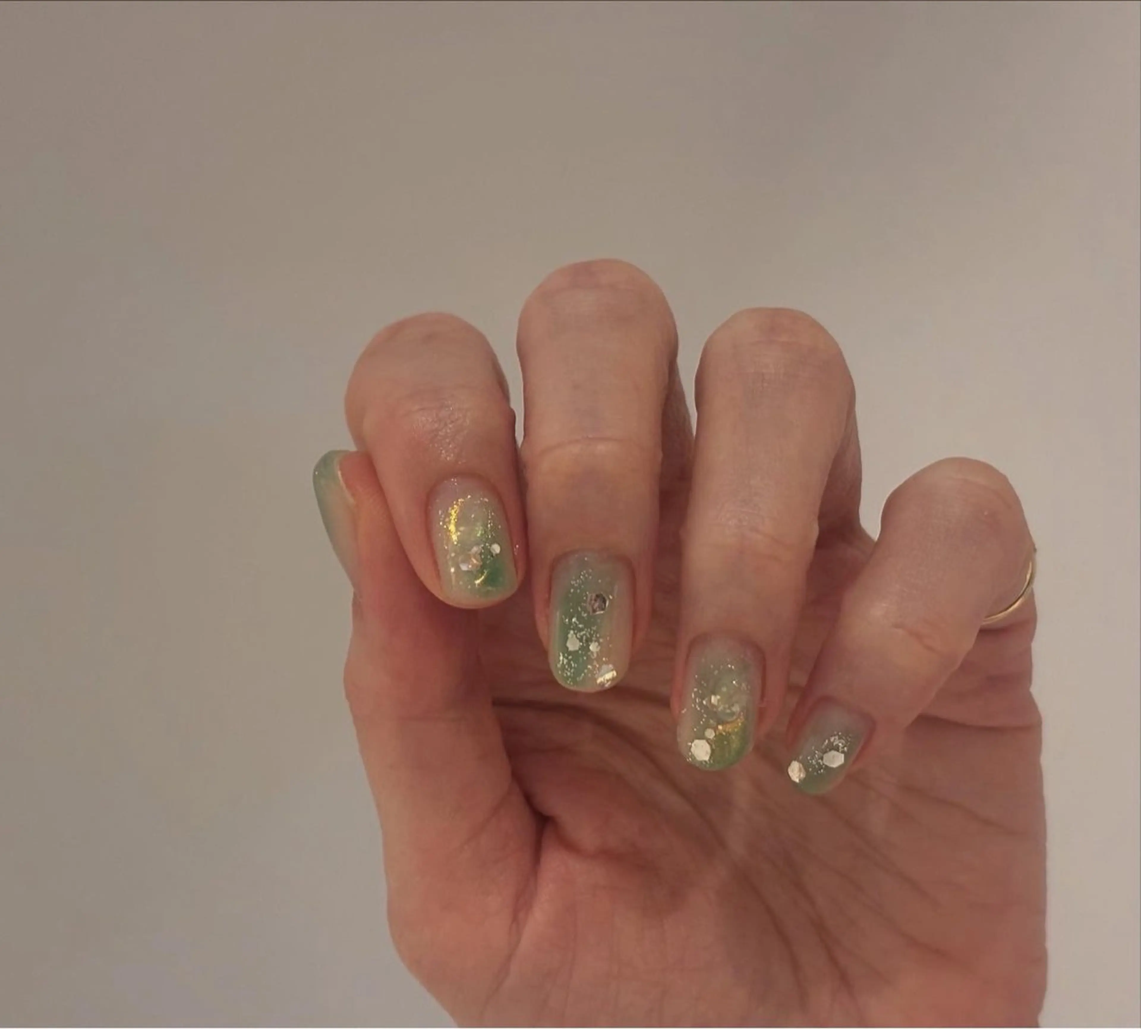 ネイル ラメ(グリッター) ハンドネイル Elio所属・Elio 国泰寺のネイルデザイン