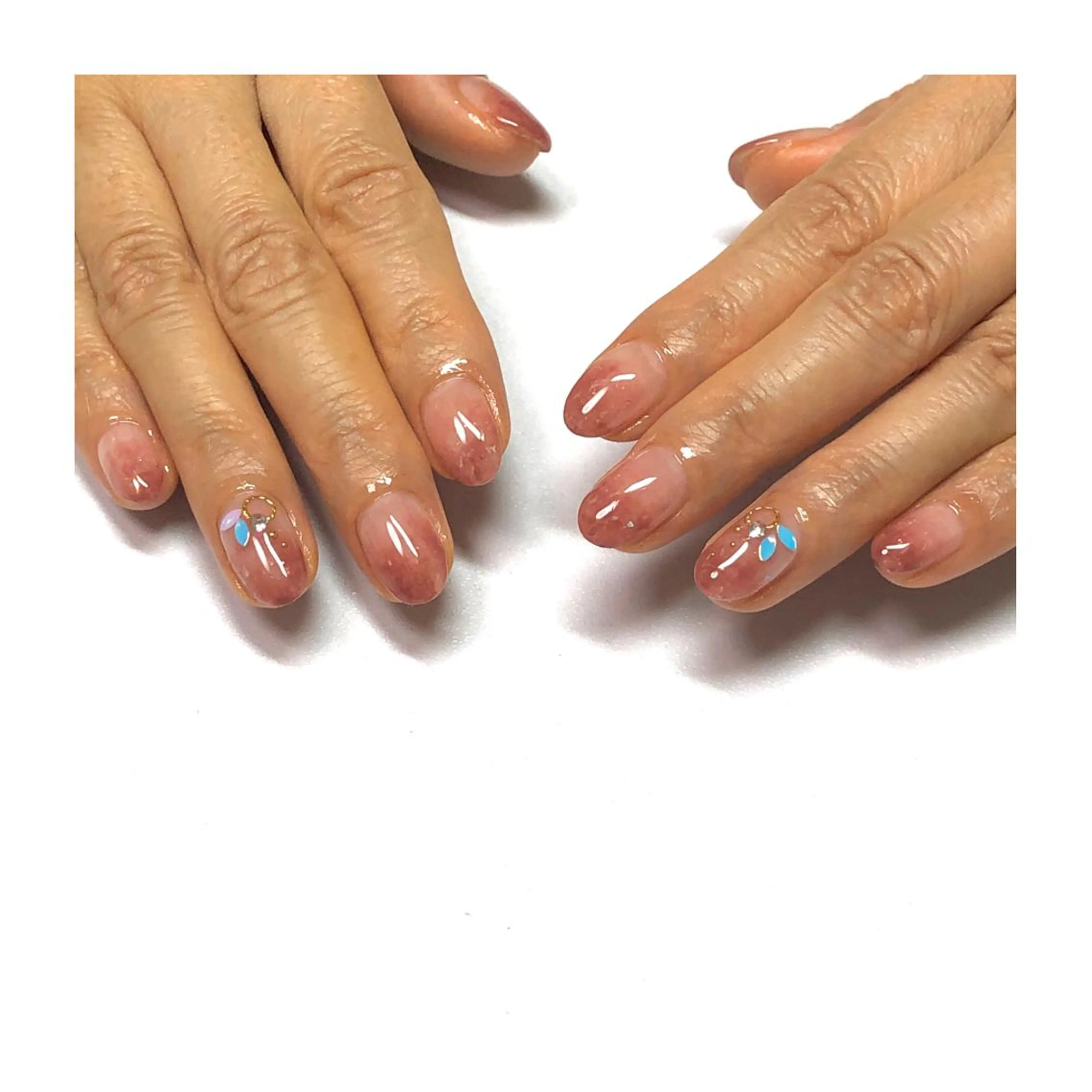 ネイル Toujours nail所属・Toujours / nijinaのネイルデザイン