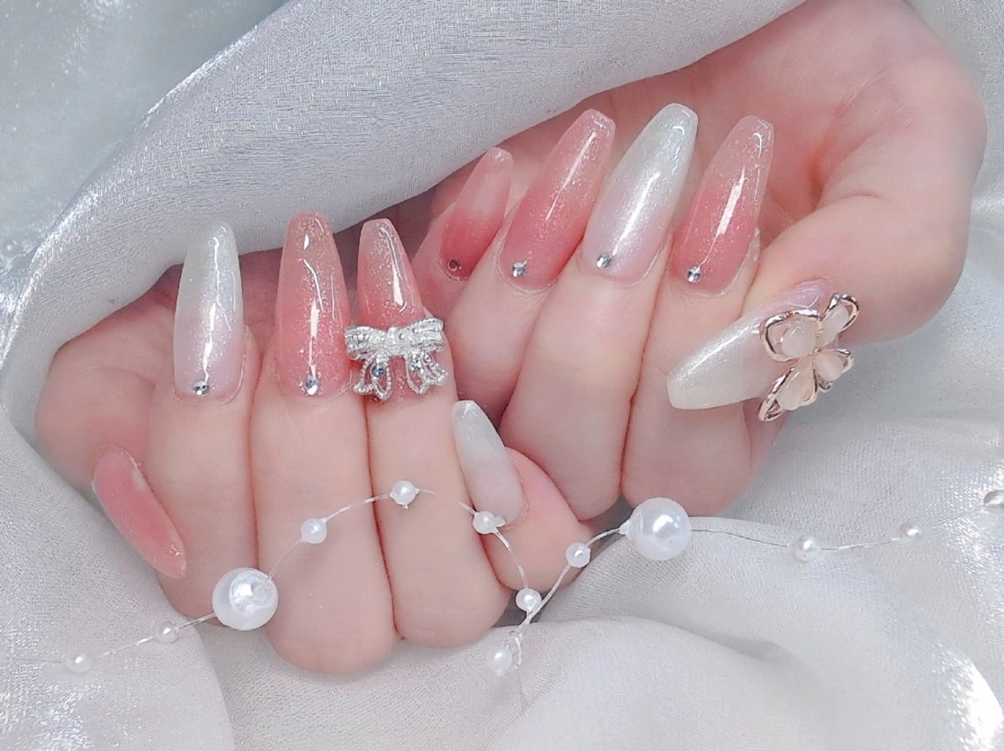 ネイル チークネイル 長さ出し フラッシュネイル フレンチネイル ジェルネイル Chouette Nailのネイルデザイン