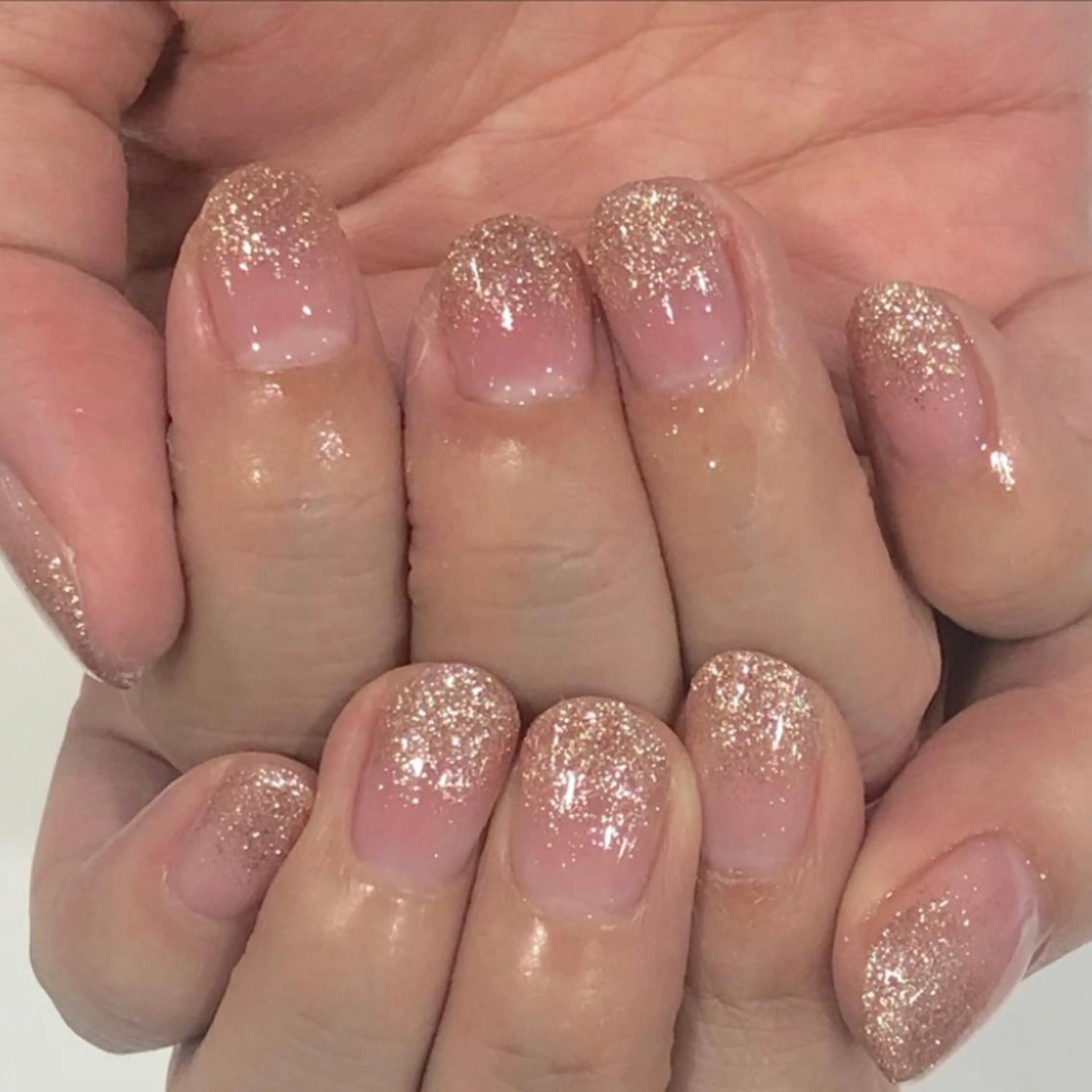 ネイル ☁️BLITZ 🎀笠原雪音🎀のネイルデザイン