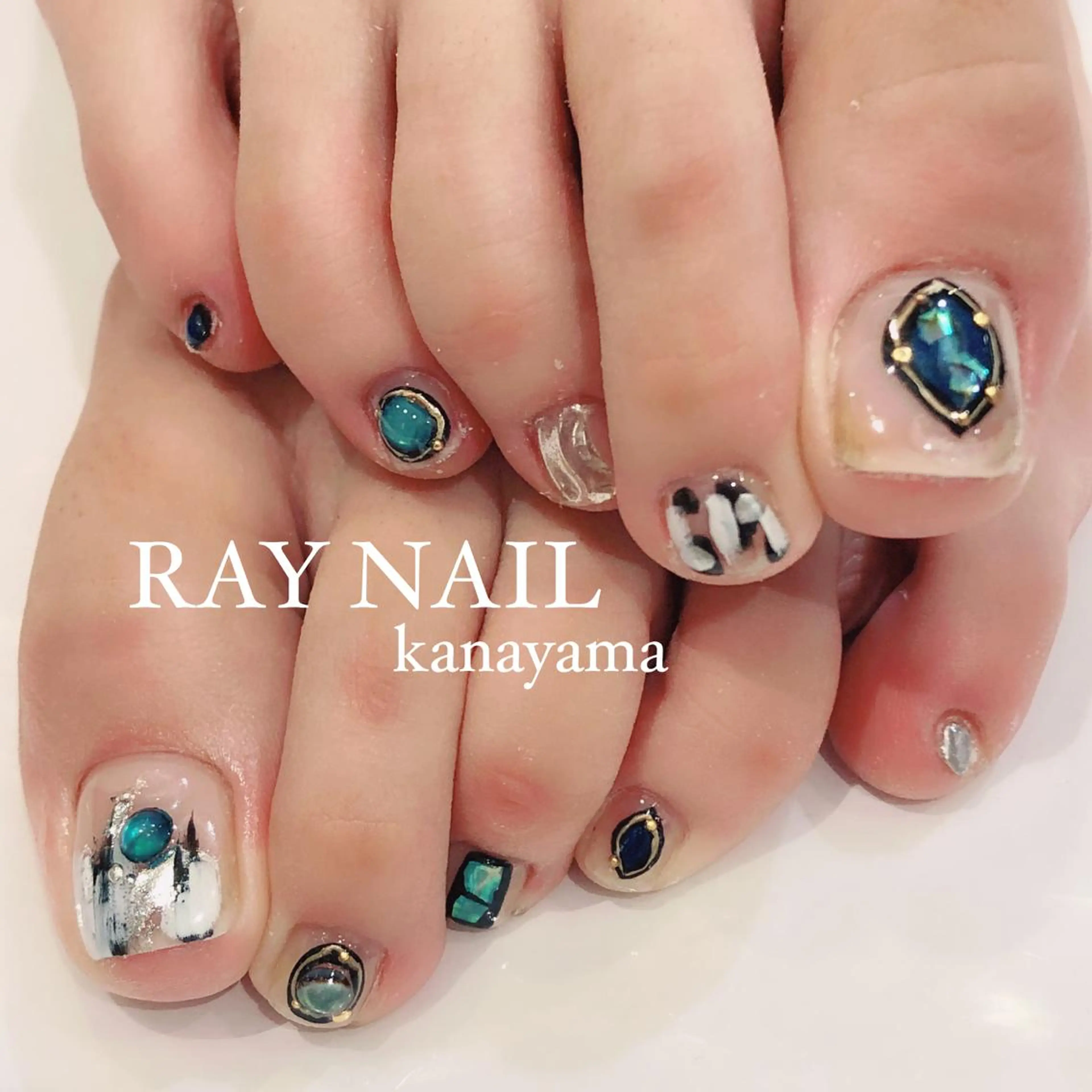 ネイル フットネイル Arowa 伊田のネイルデザイン