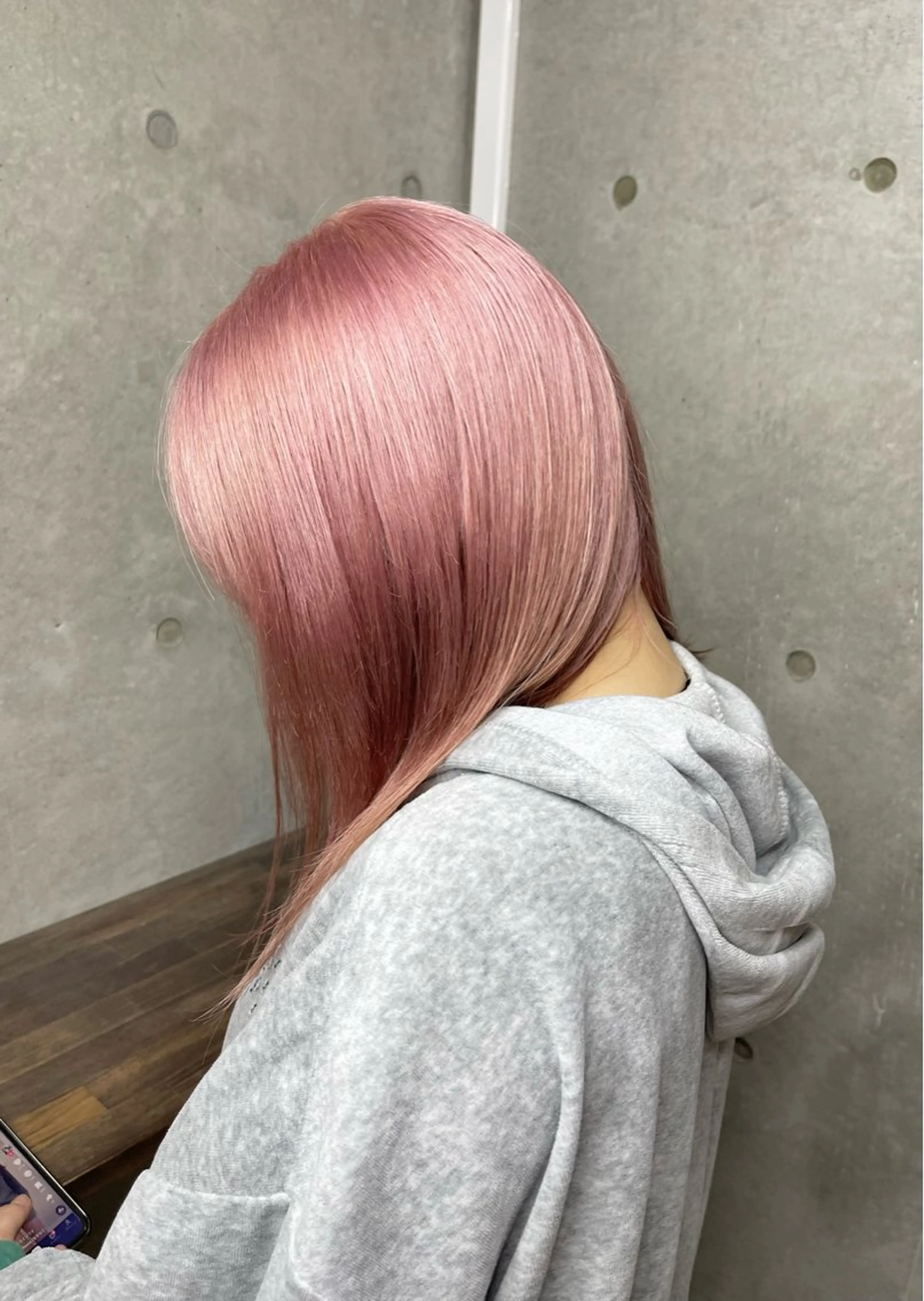 カラー ハイトーンカラー ピンクカラー カット ヘアカラー 名古屋のピンク好き かずくん🦩のヘアスタイル