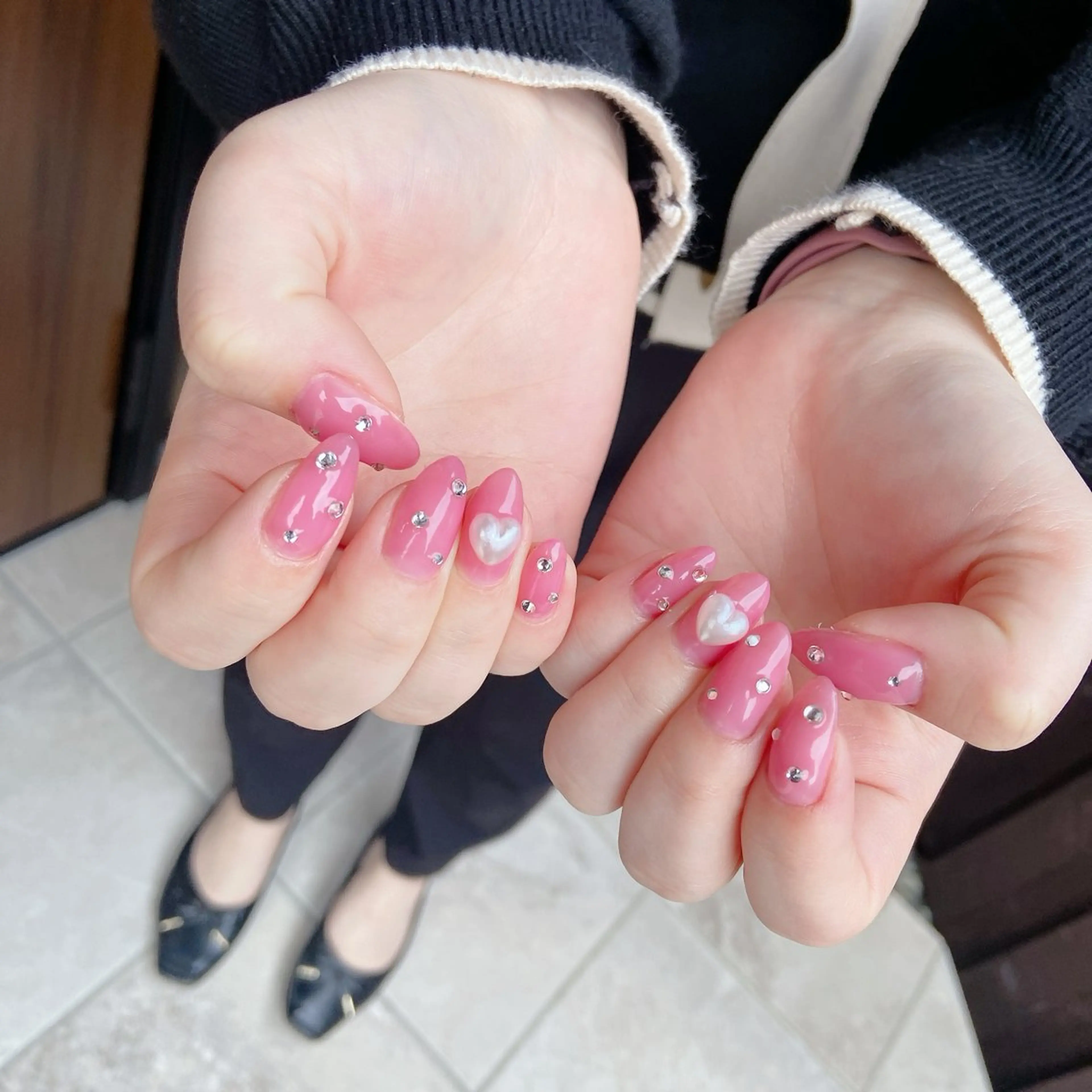 ネイル ストーンネイル ハンドネイル nailsalon REJOICEのネイルデザイン