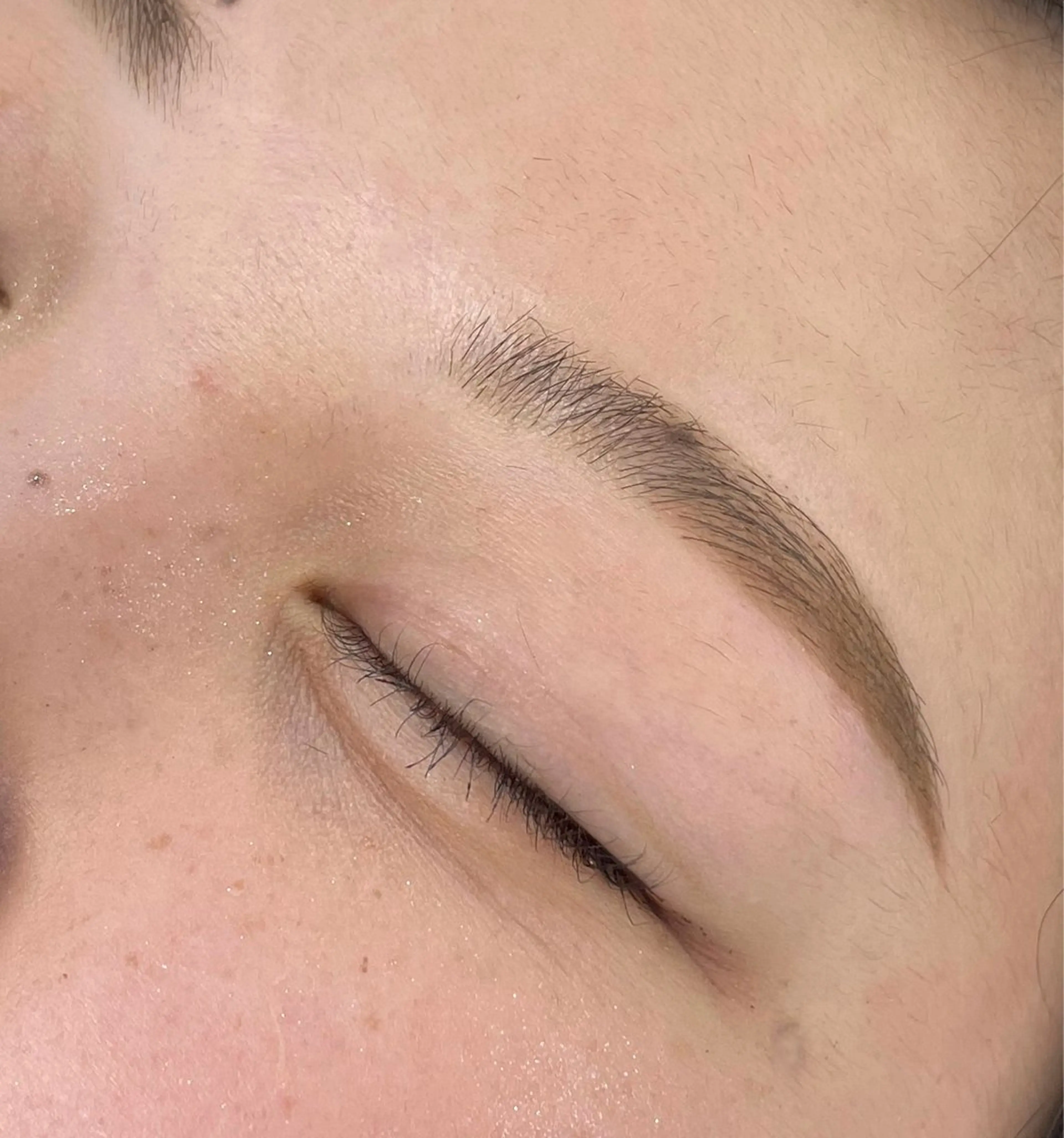 アイブロウ BEAUTY GENE professional 横浜ジョイナス店所属・yui .のマツエク・マツパデザイン