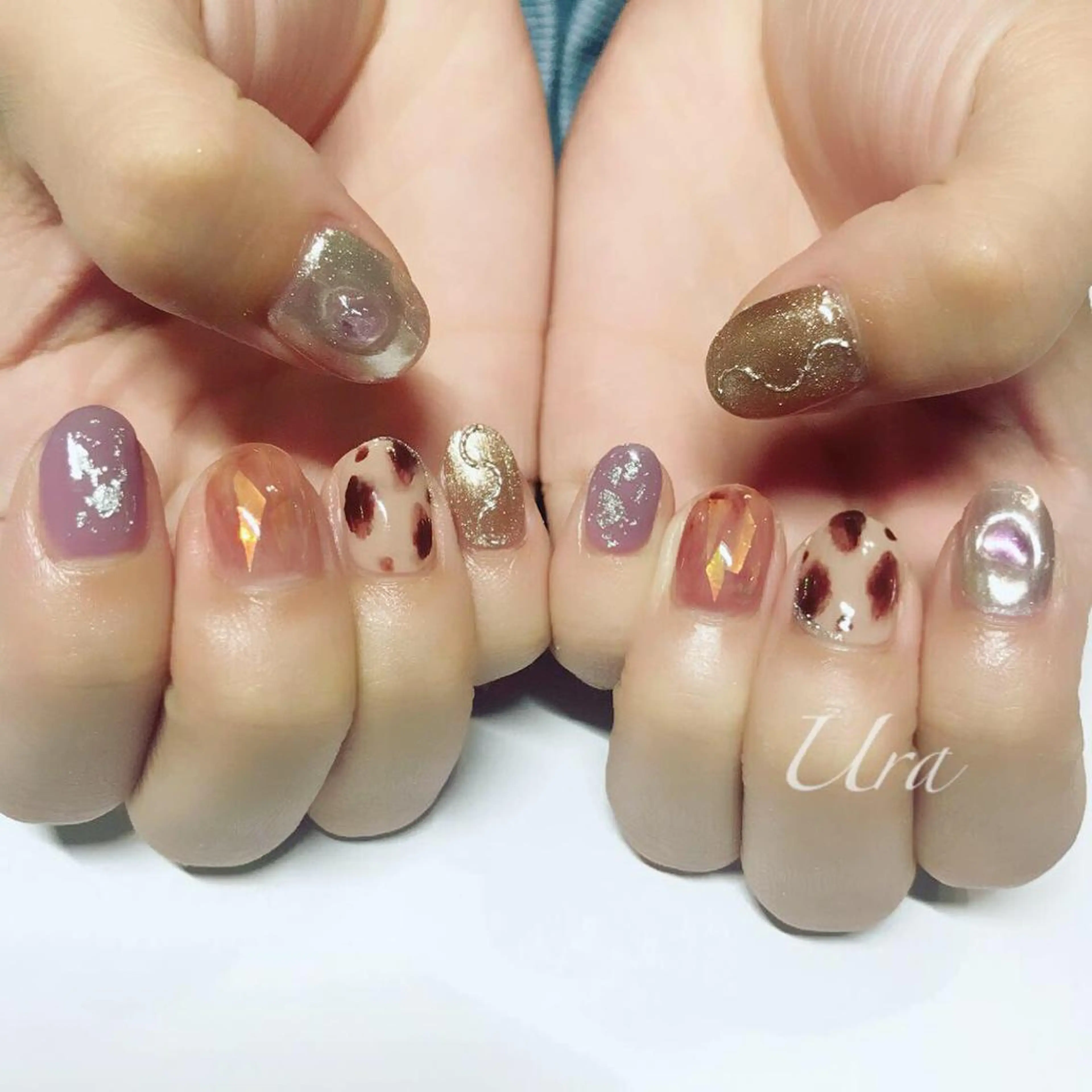 ネイル UrakoNail 《nail》のネイルデザイン