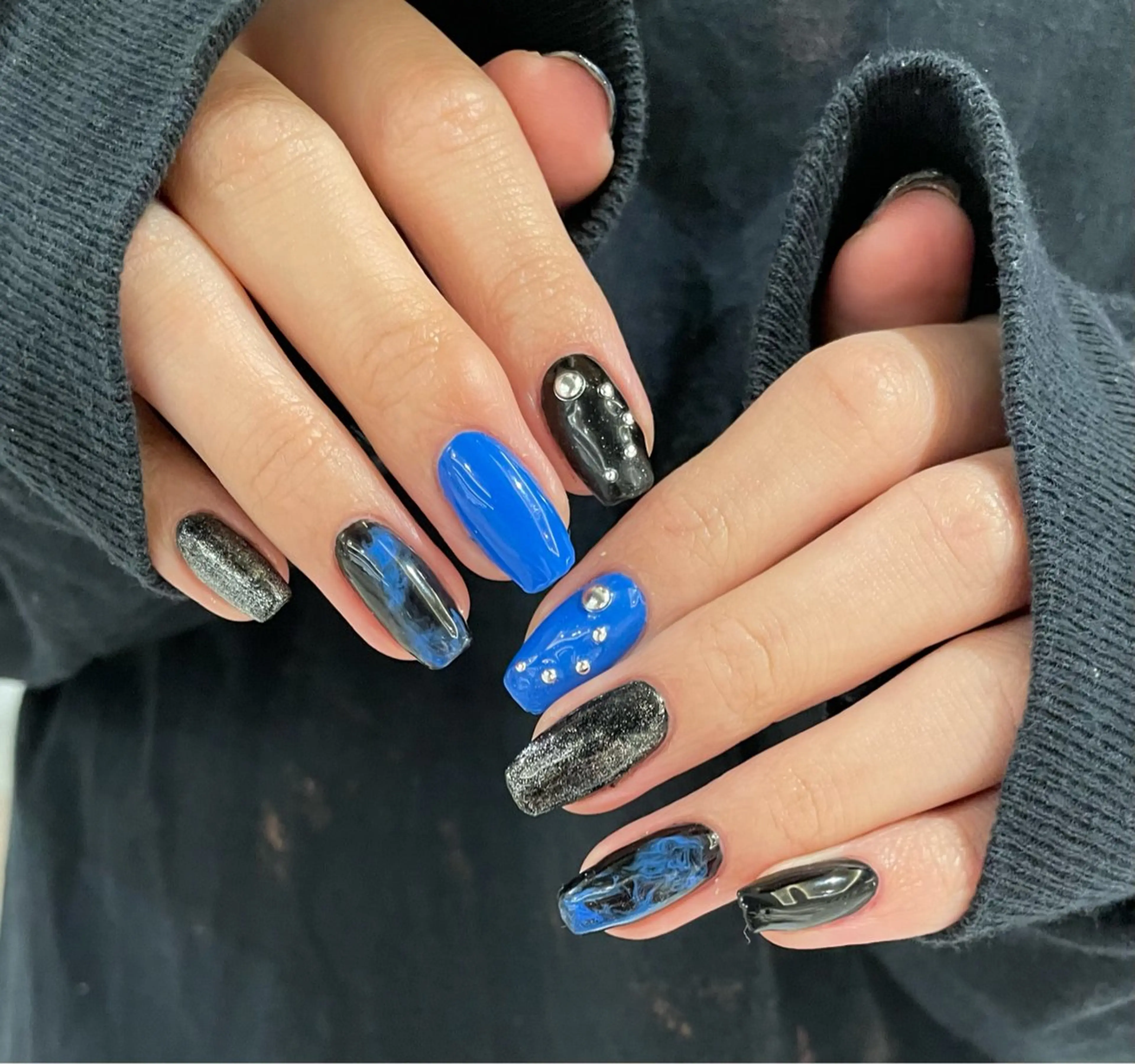 ネイル ハンドネイル ‪るか/‪透明感 カラー/アレンジのヘアスタイル